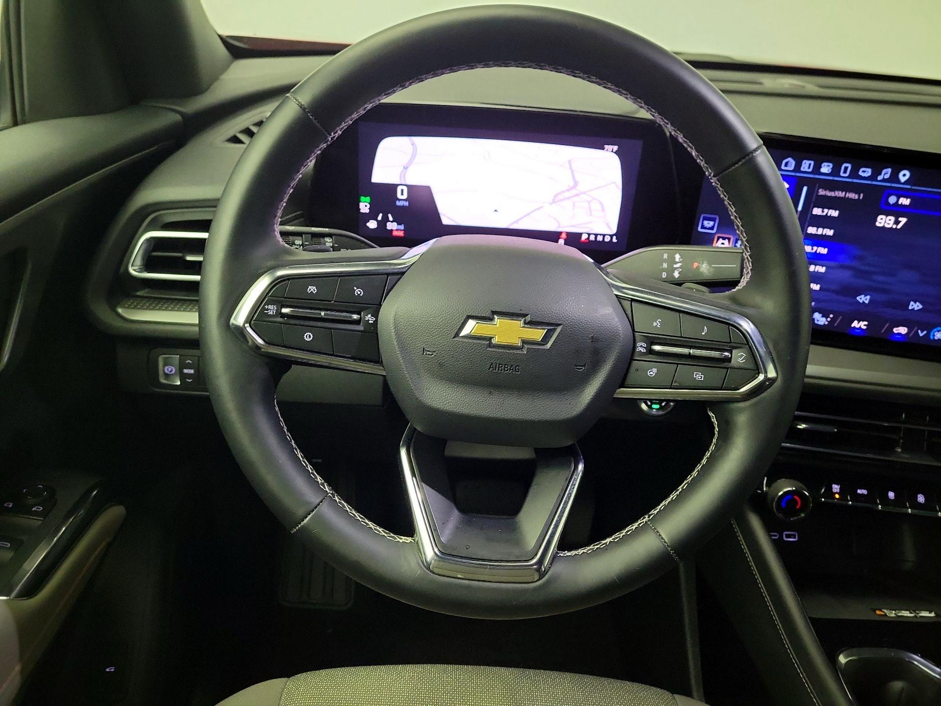 Thumbnail: 2025 Chevrolet Traverse - 10