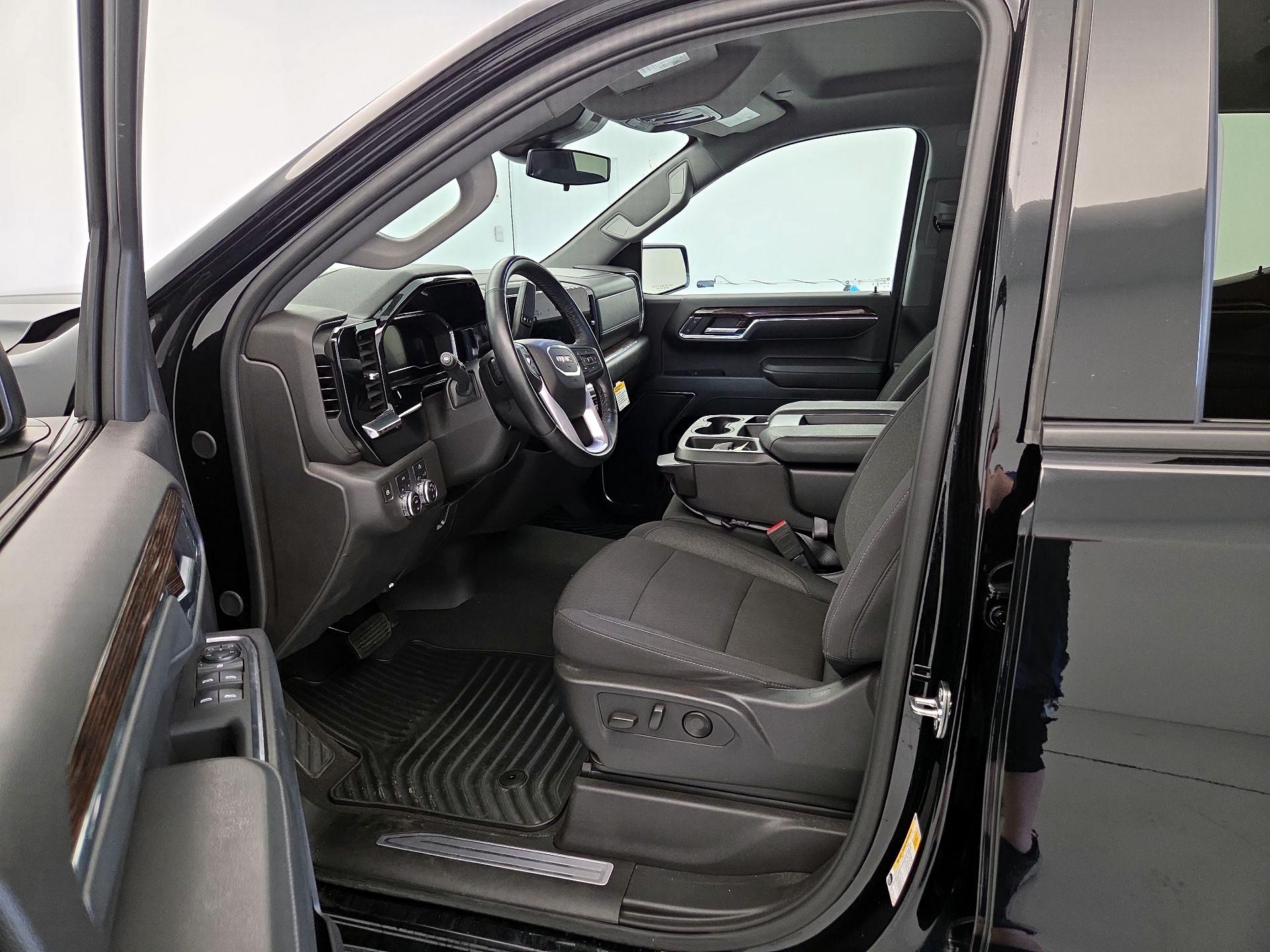 Thumbnail: 2024 GMC Sierra 1500 - 11