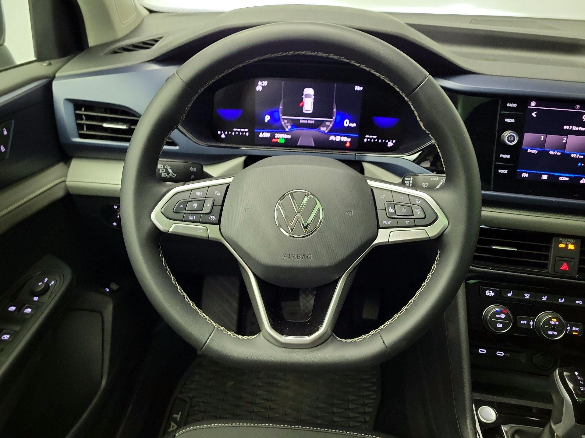 Thumbnail: 2024 Volkswagen Taos - 10