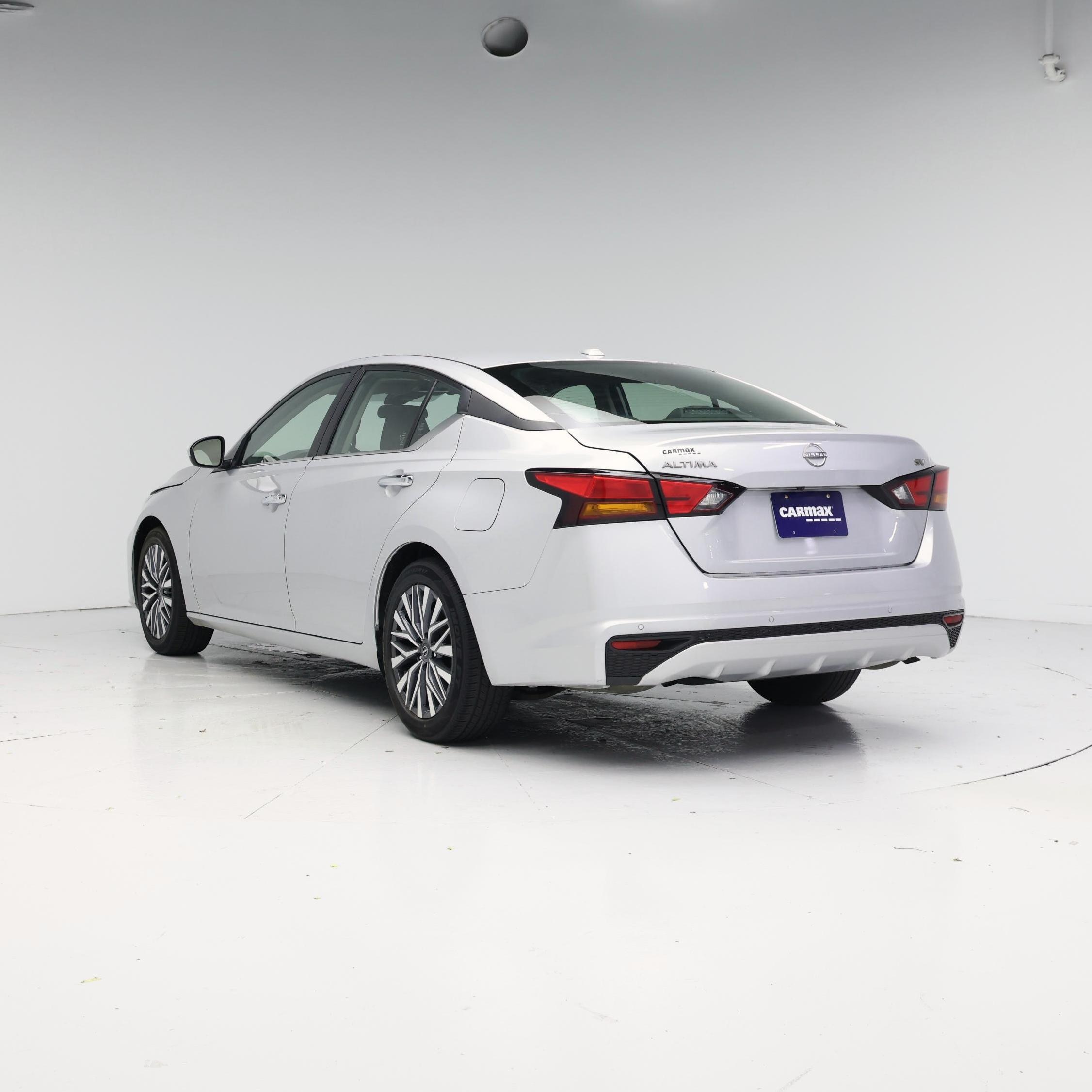 Thumbnail: 2023 Nissan Altima - 2