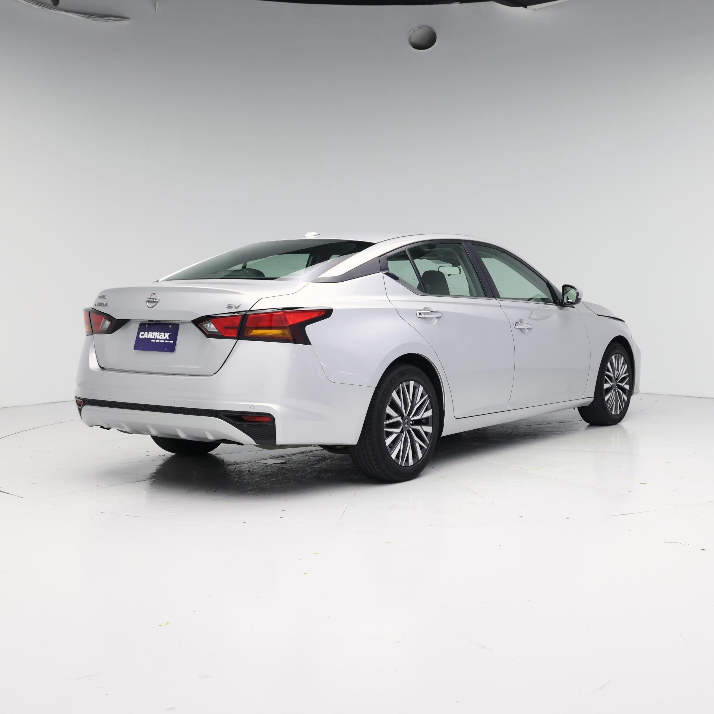 Thumbnail: 2023 Nissan Altima - 8