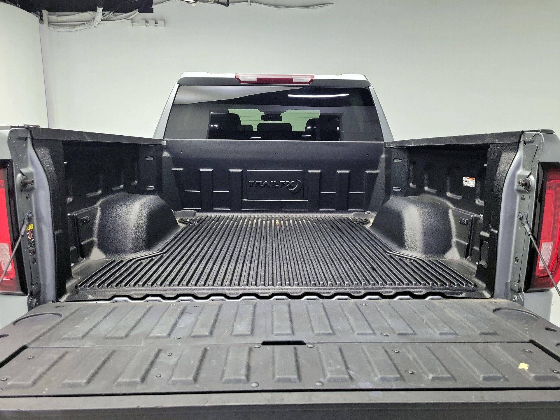Thumbnail: 2025 GMC Sierra 1500 - 20