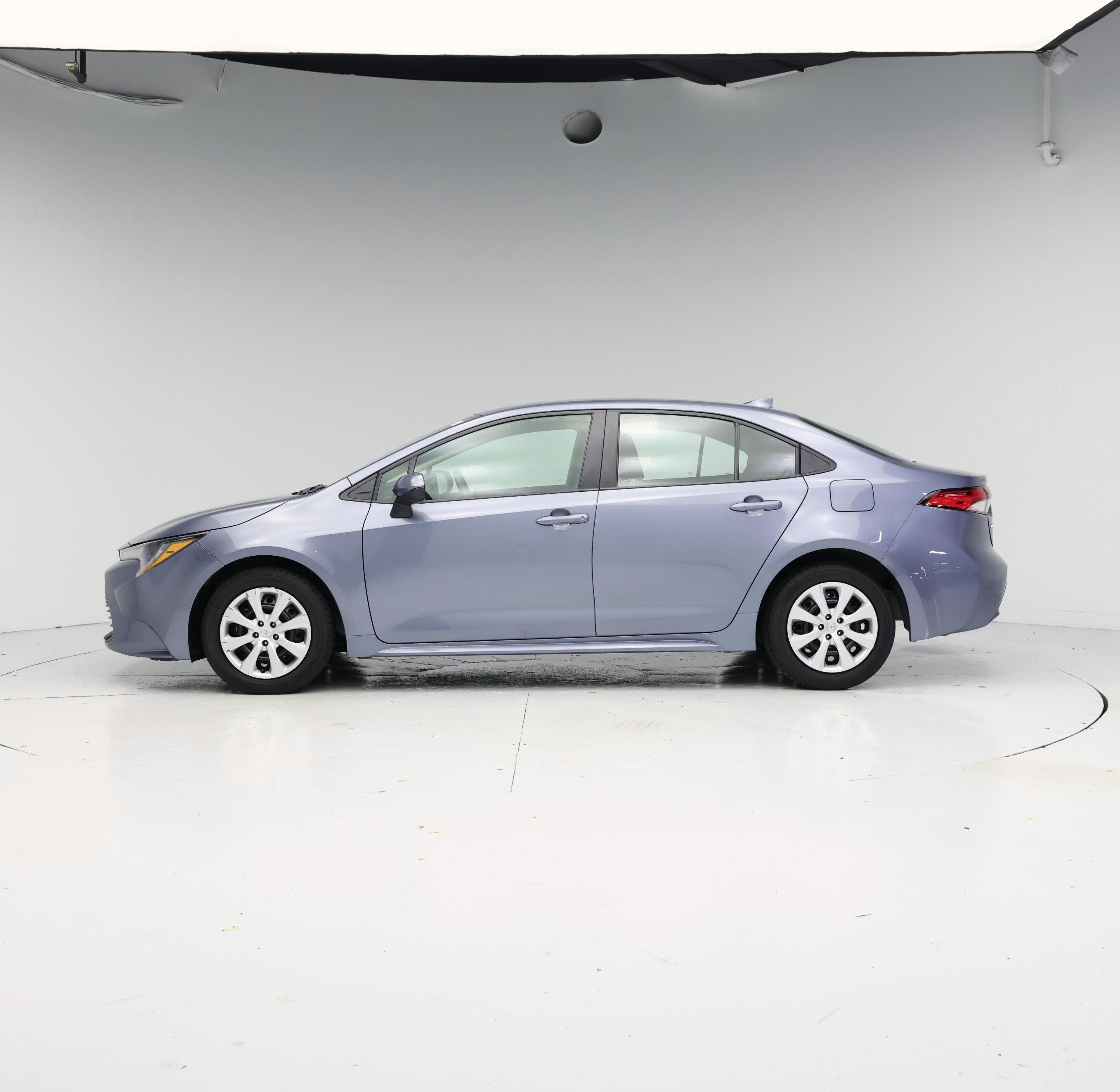 Thumbnail: 2024 Toyota Corolla - 3