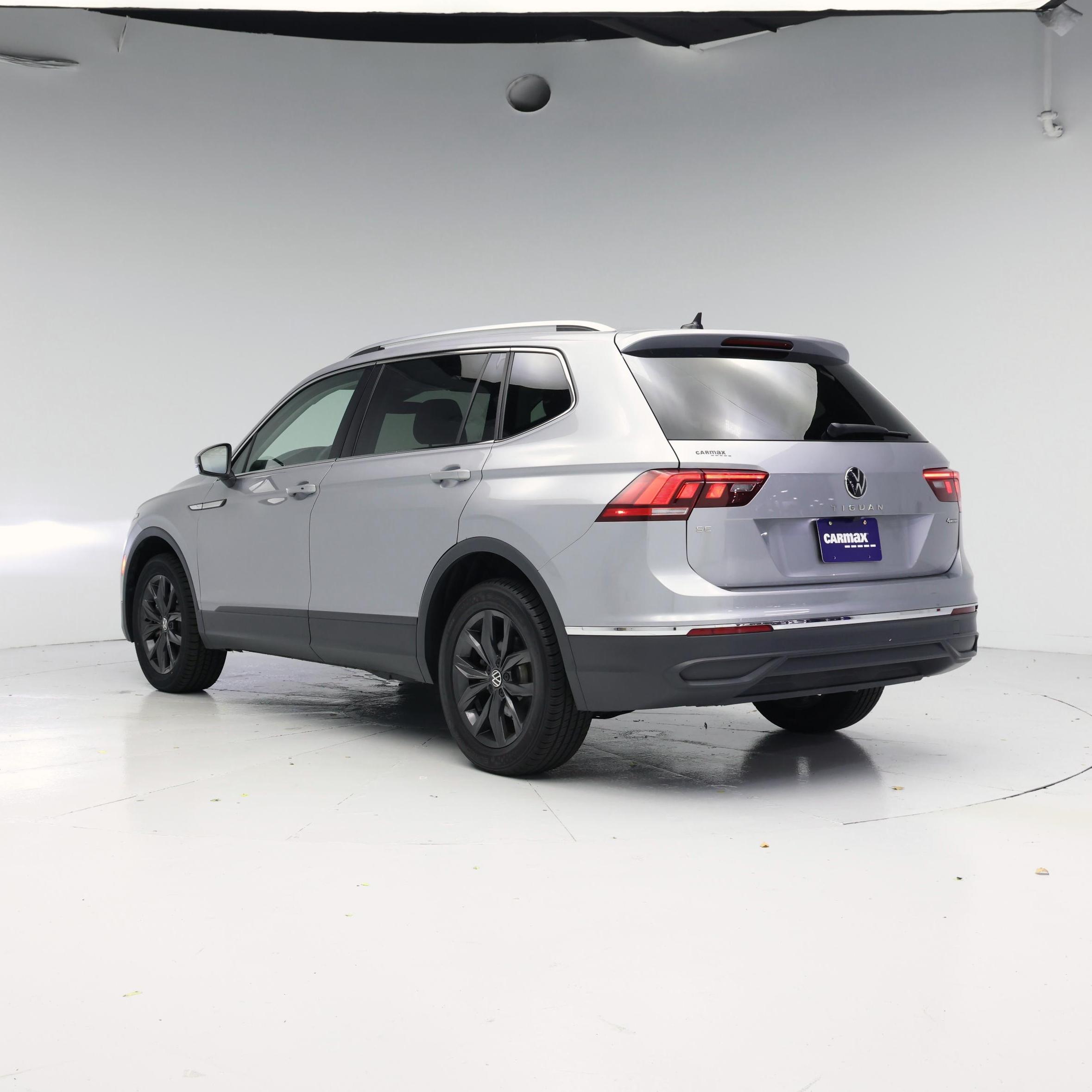Thumbnail: 2024 Volkswagen Tiguan - 2