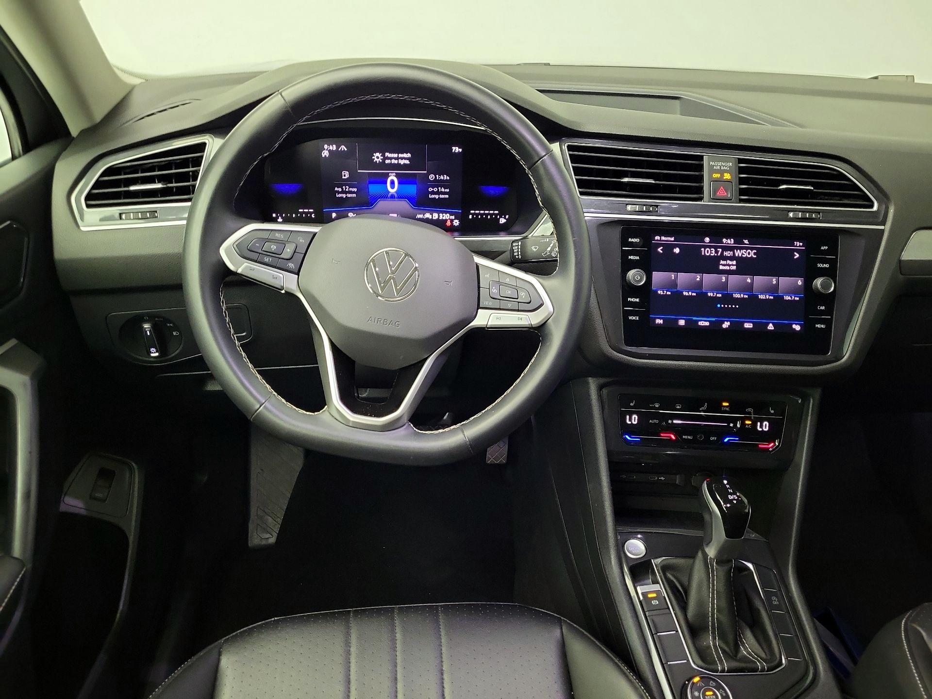 Thumbnail: 2024 Volkswagen Tiguan - 10