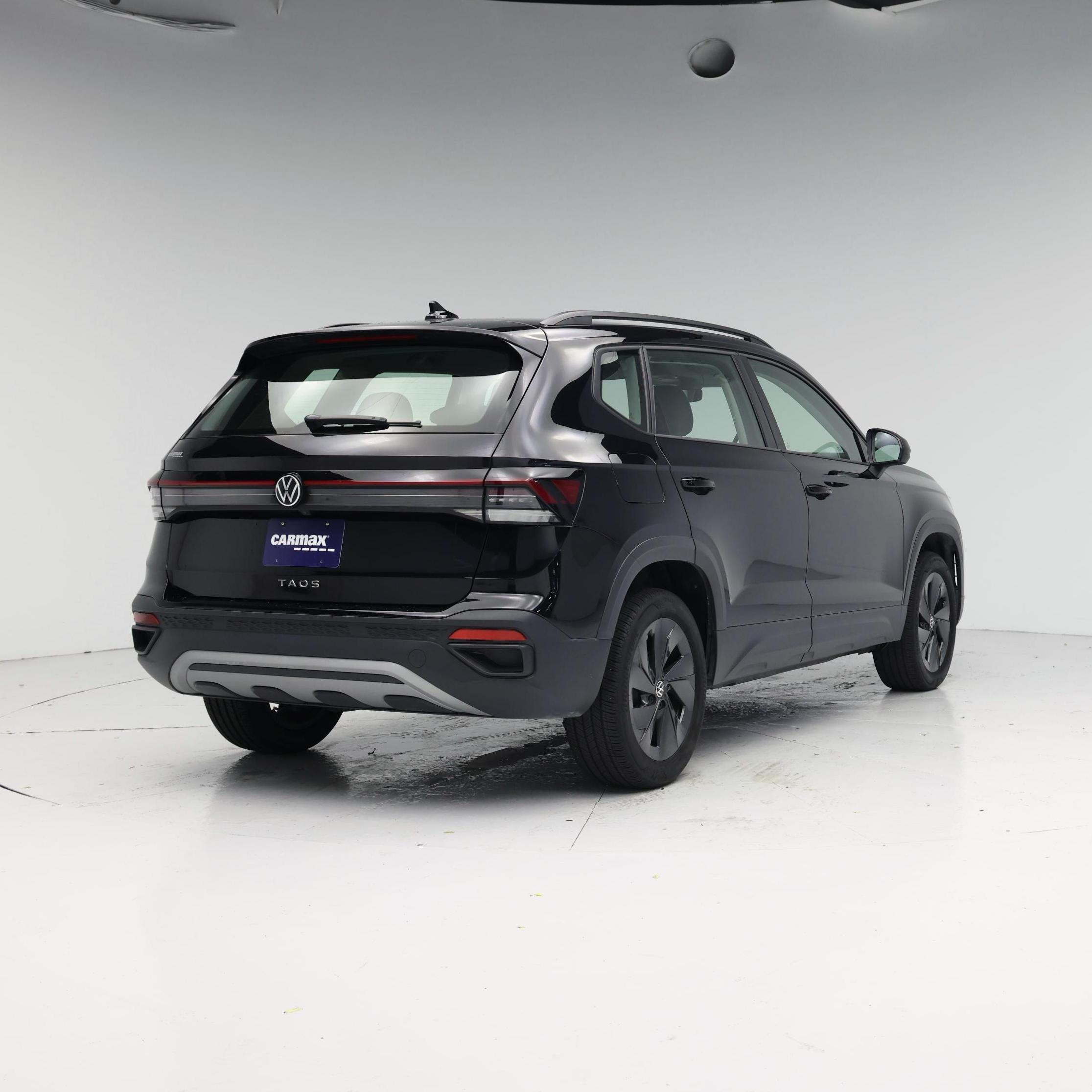 Thumbnail: 2025 Volkswagen Taos - 8