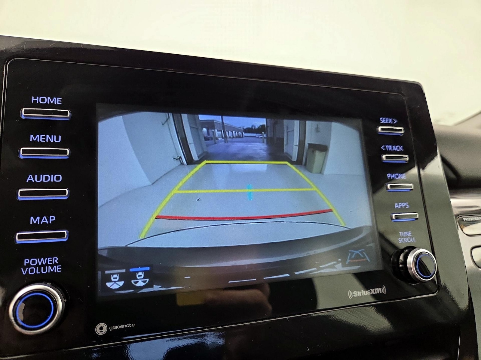 2023 Toyota Camry LE - Photo 15