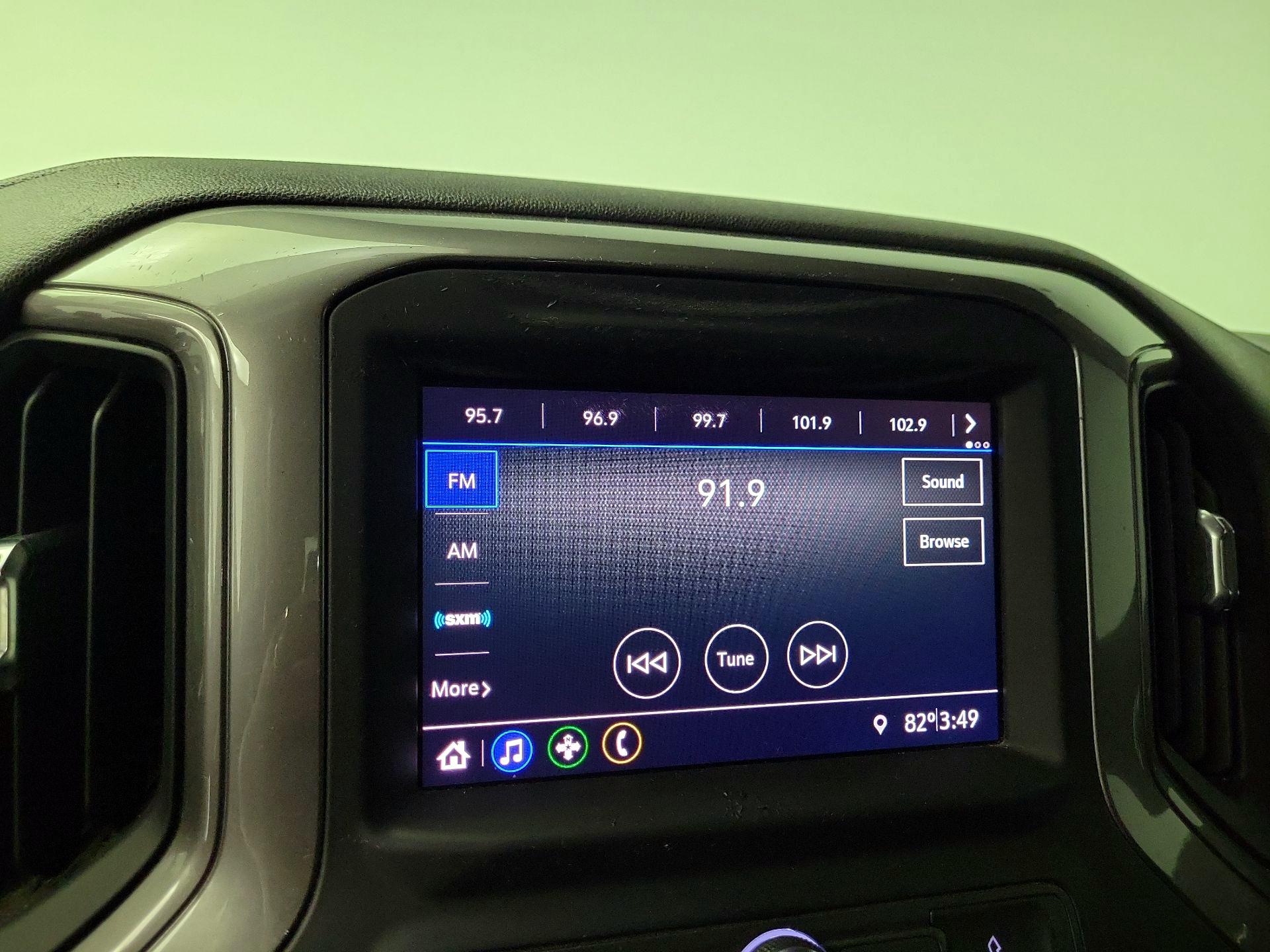 Thumbnail: 2020 Chevrolet Silverado 1500 - 15