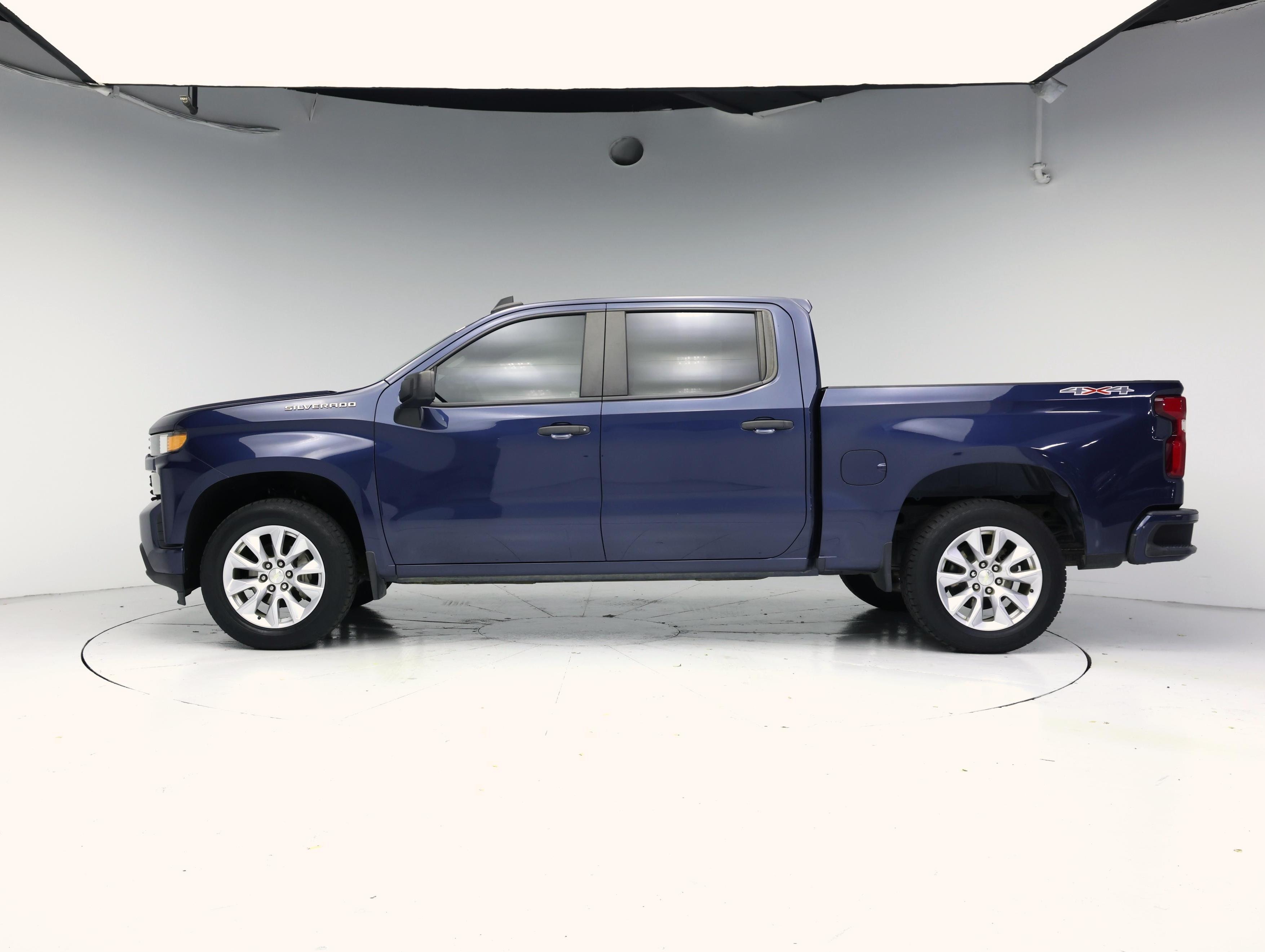 Thumbnail: 2020 Chevrolet Silverado 1500 - 3