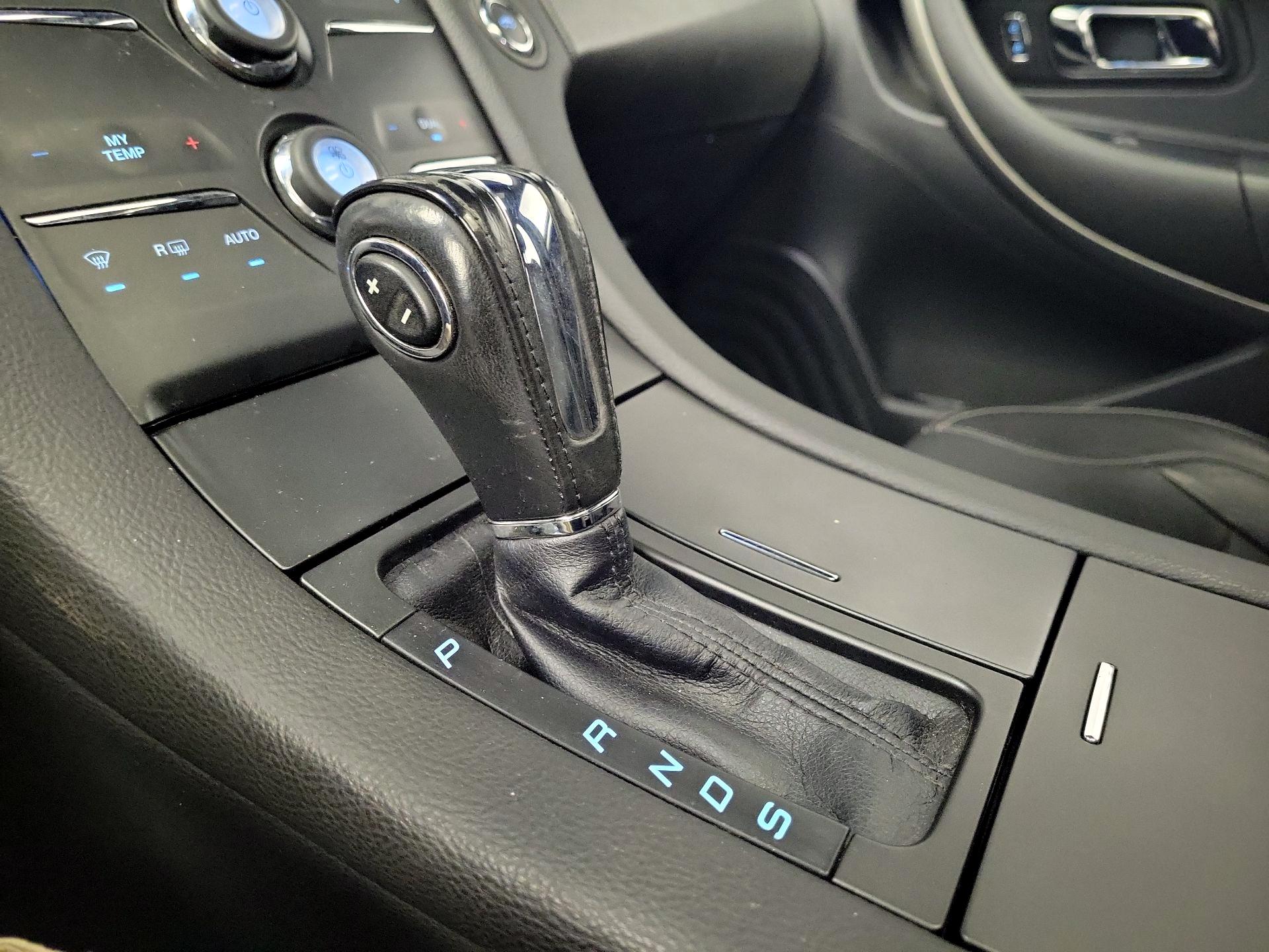 Thumbnail: 2016 Ford Taurus - 17