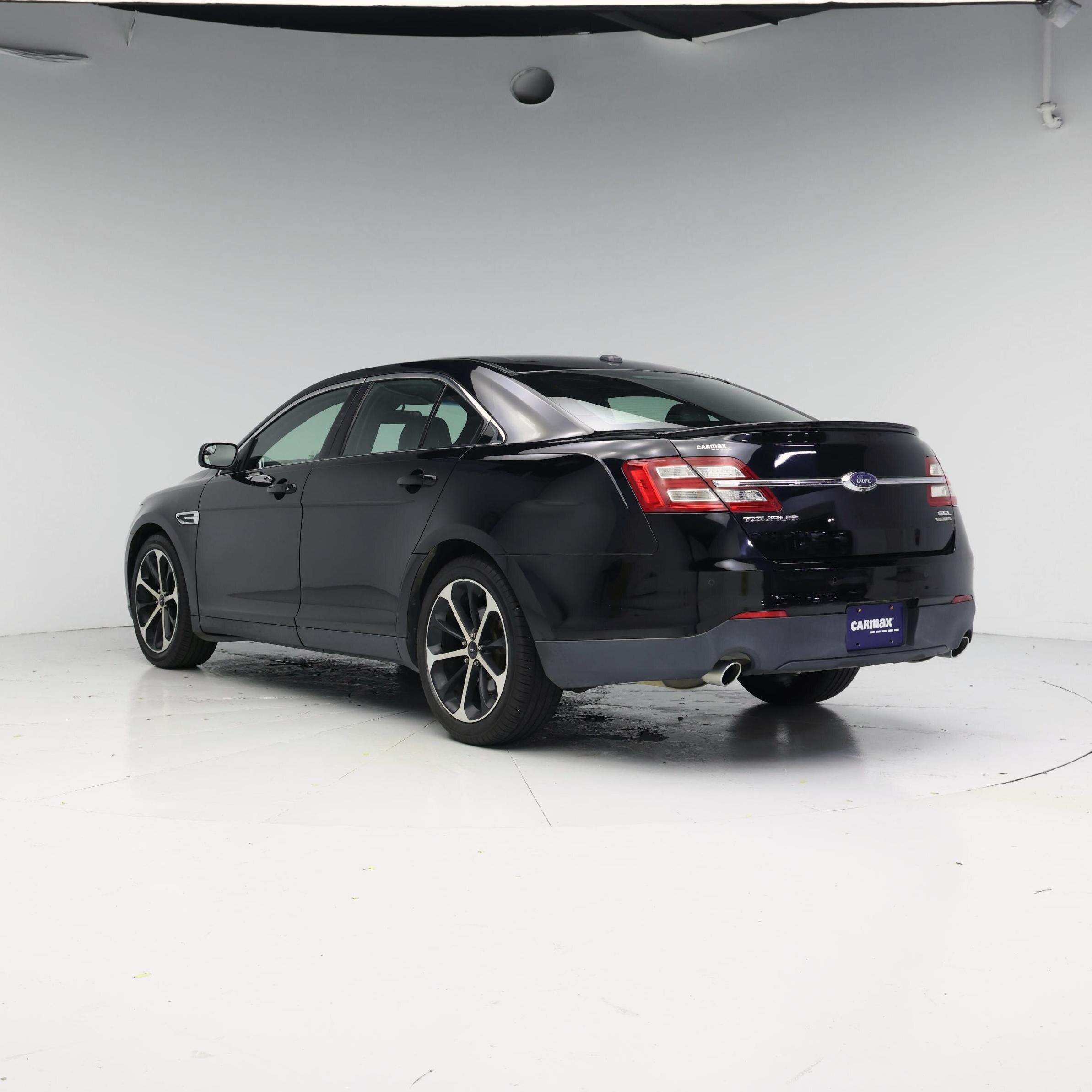 Thumbnail: 2016 Ford Taurus - 2