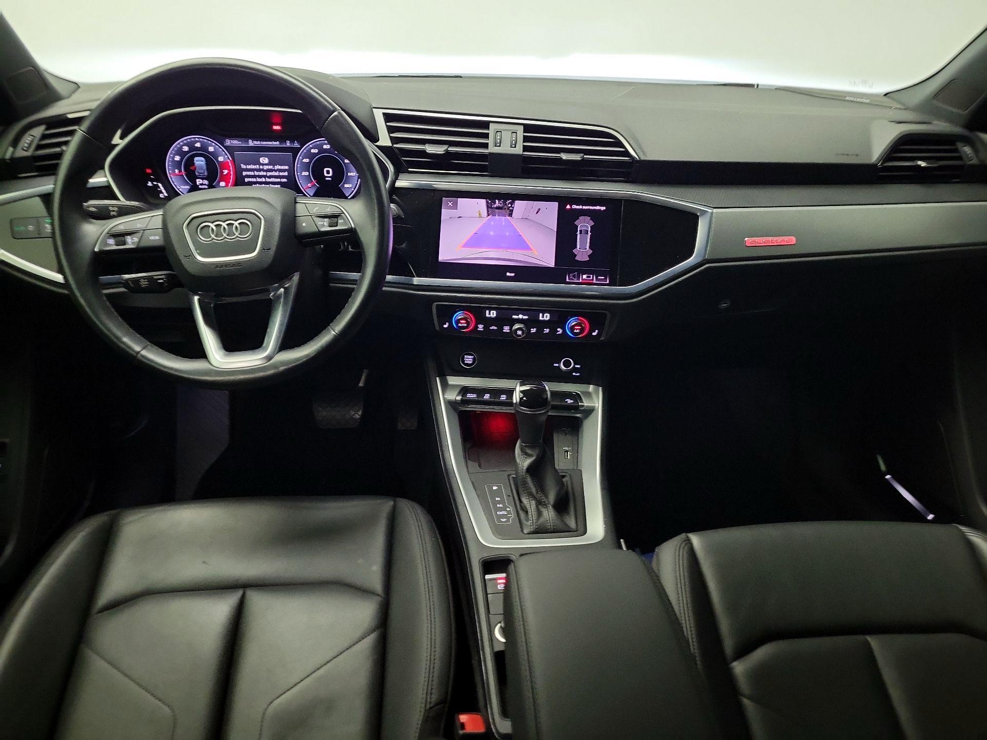 Thumbnail: 2021 Audi Q3 - 9