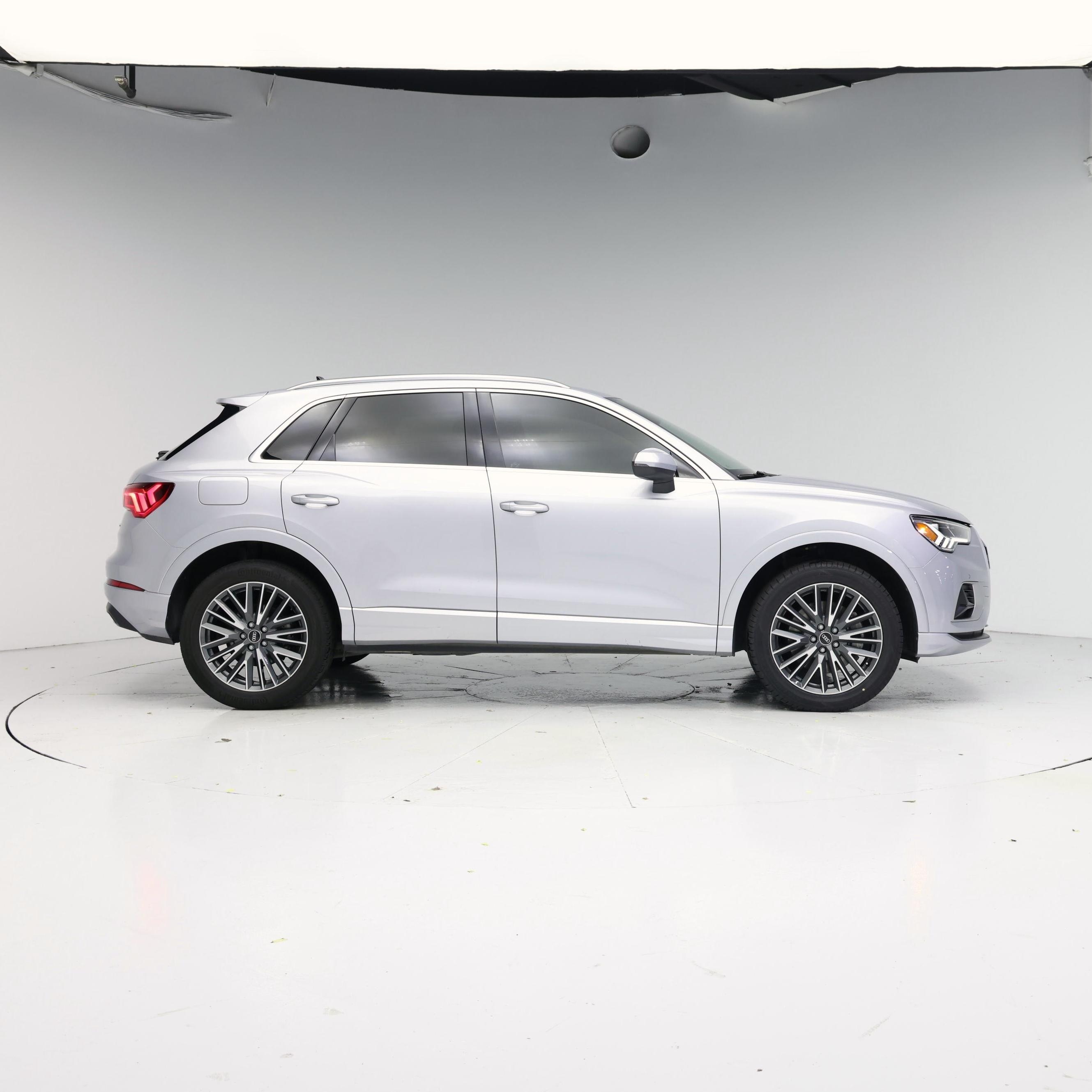 Thumbnail: 2021 Audi Q3 - 7