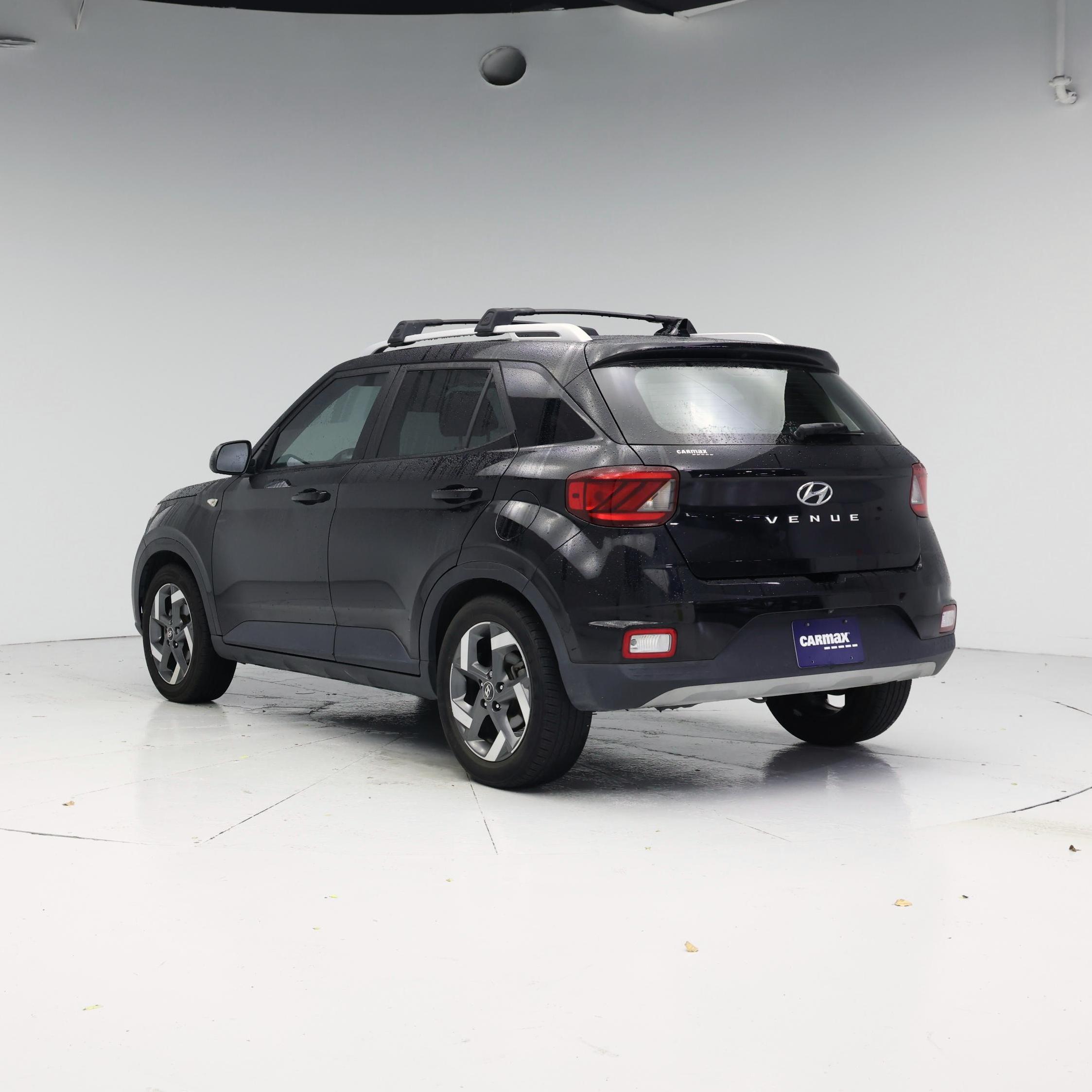 Thumbnail: 2021 Hyundai Venue - 2