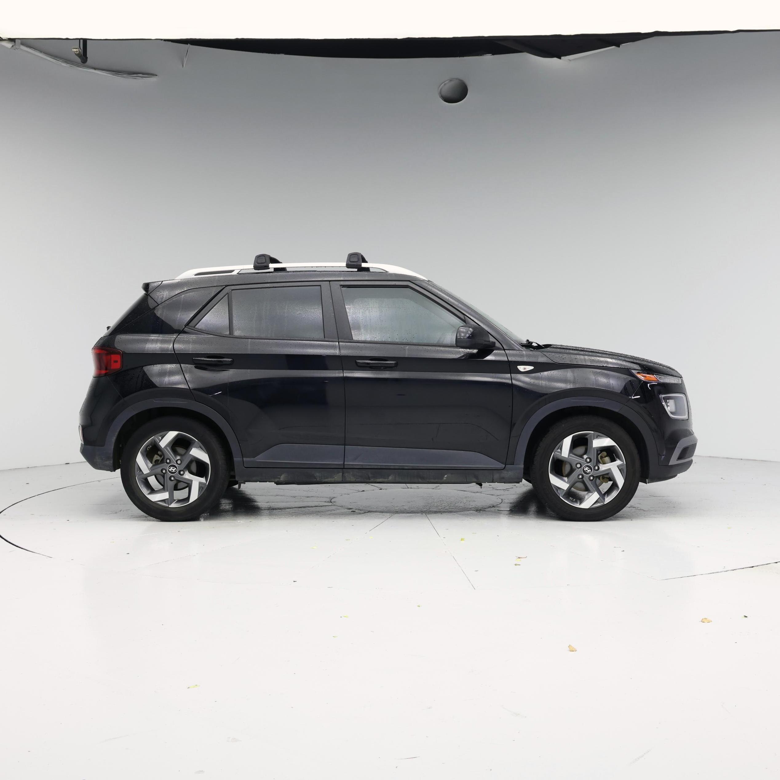 Thumbnail: 2021 Hyundai Venue - 7