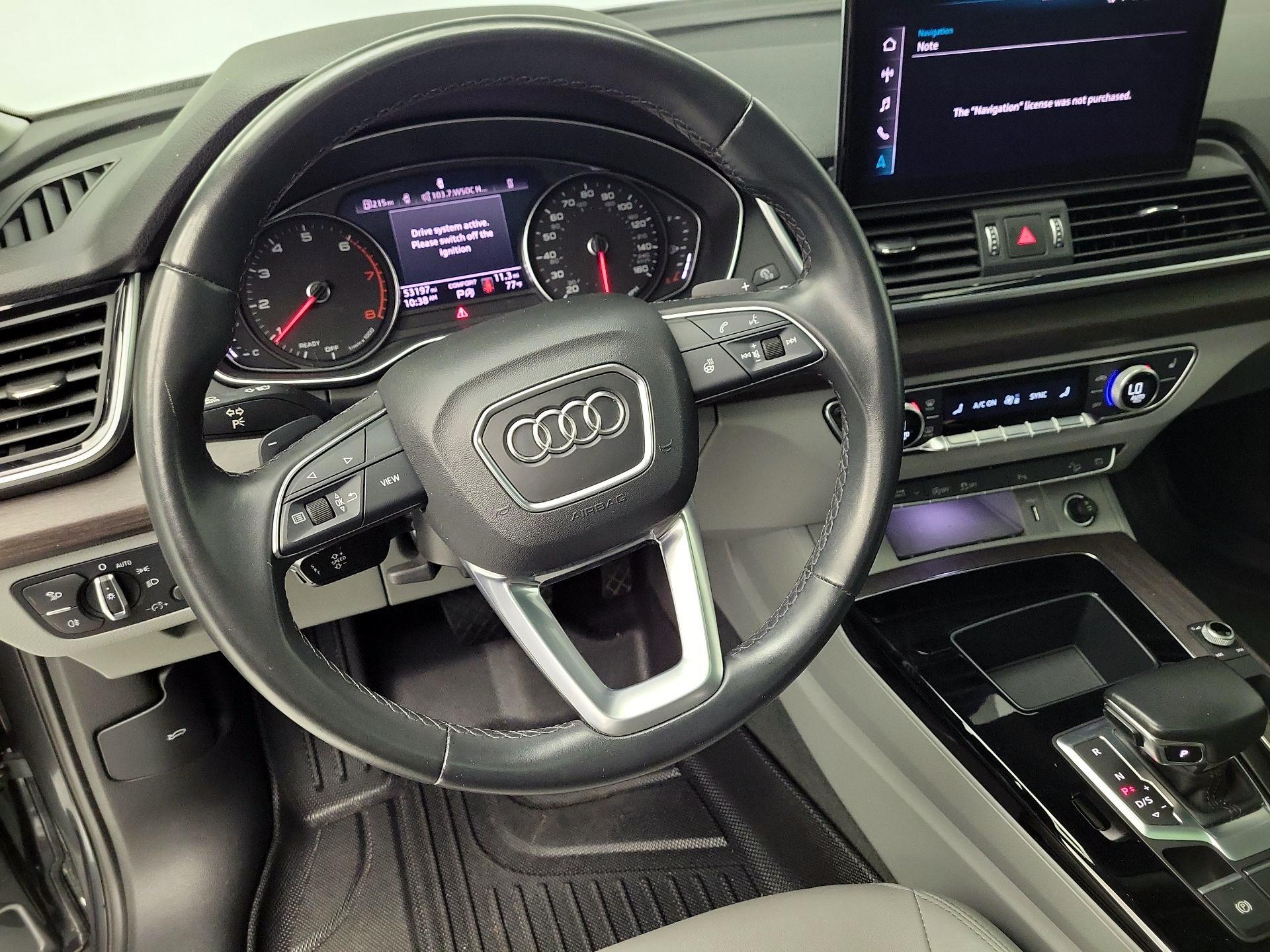 Thumbnail: 2022 Audi Q5 - 10
