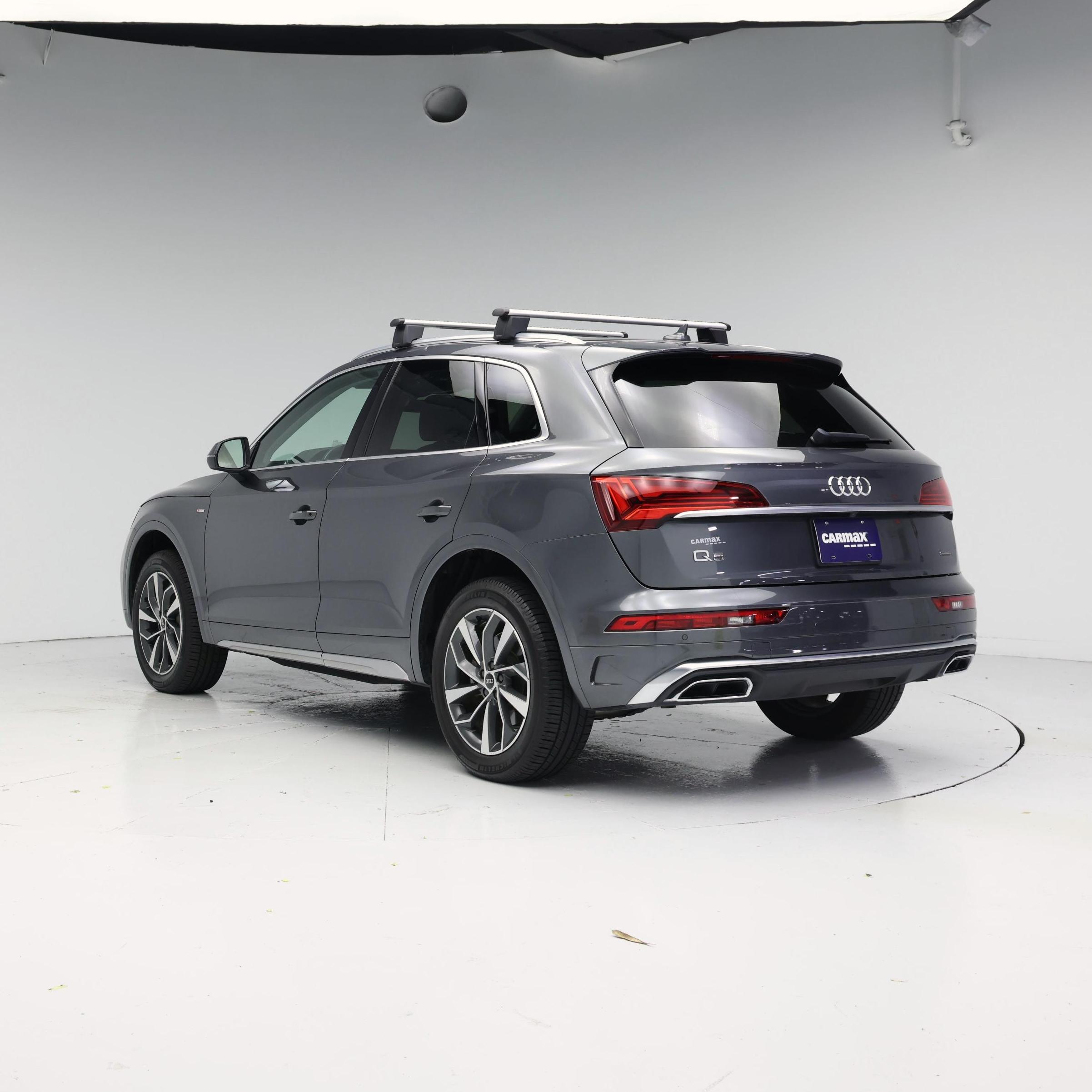 Thumbnail: 2022 Audi Q5 - 2