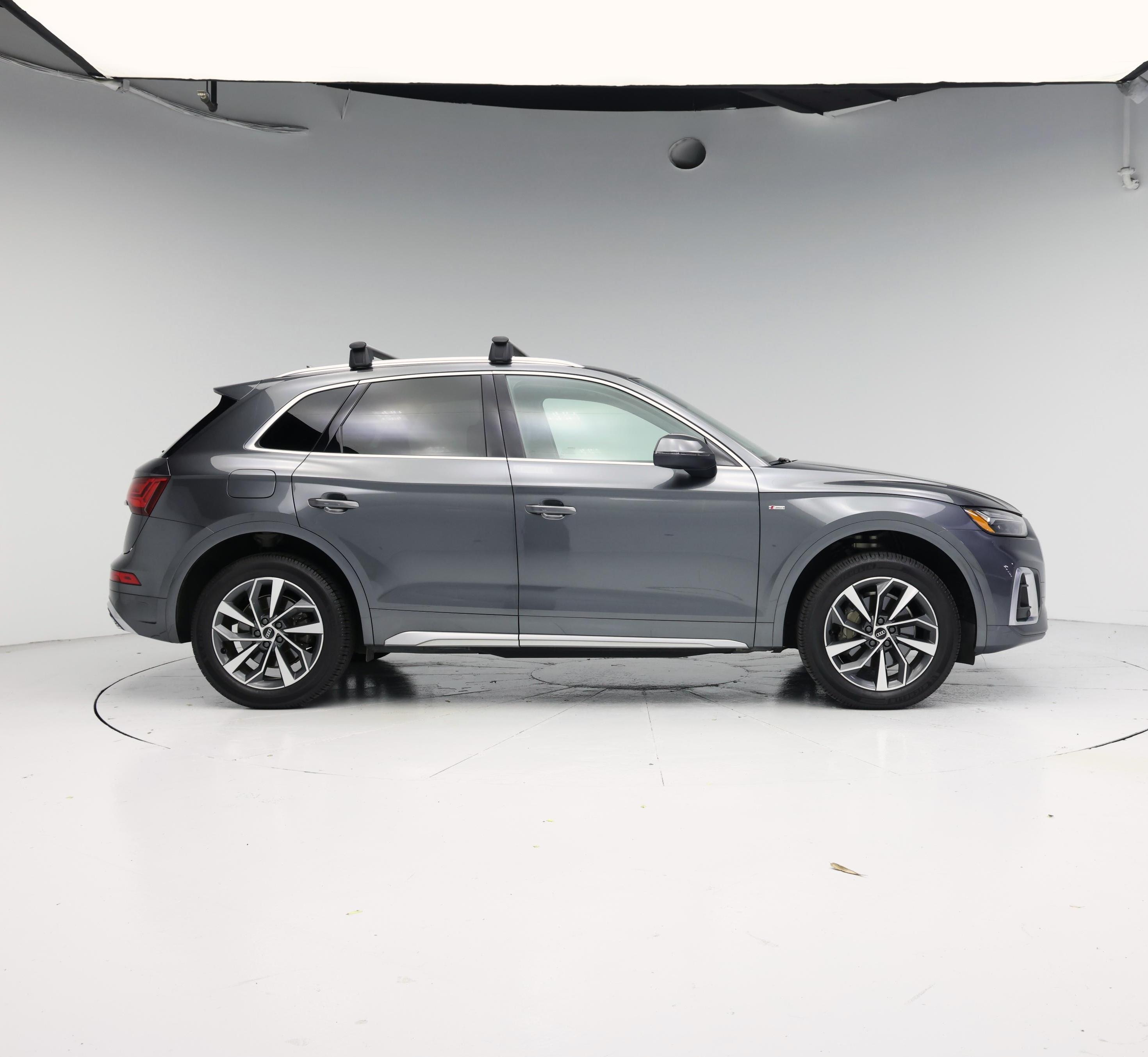 Thumbnail: 2022 Audi Q5 - 7