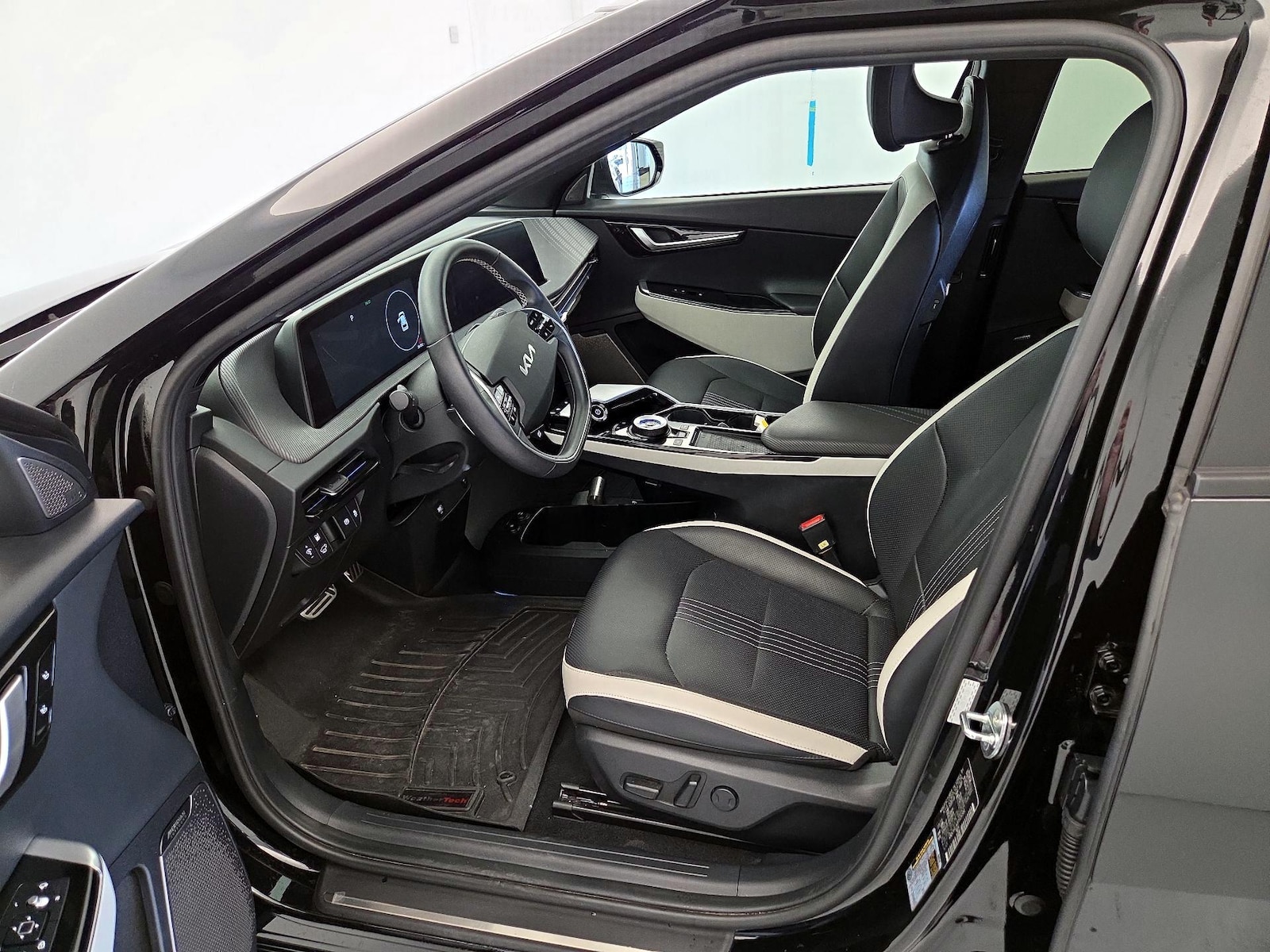 2023 Kia EV6 GT-Line - Photo 12