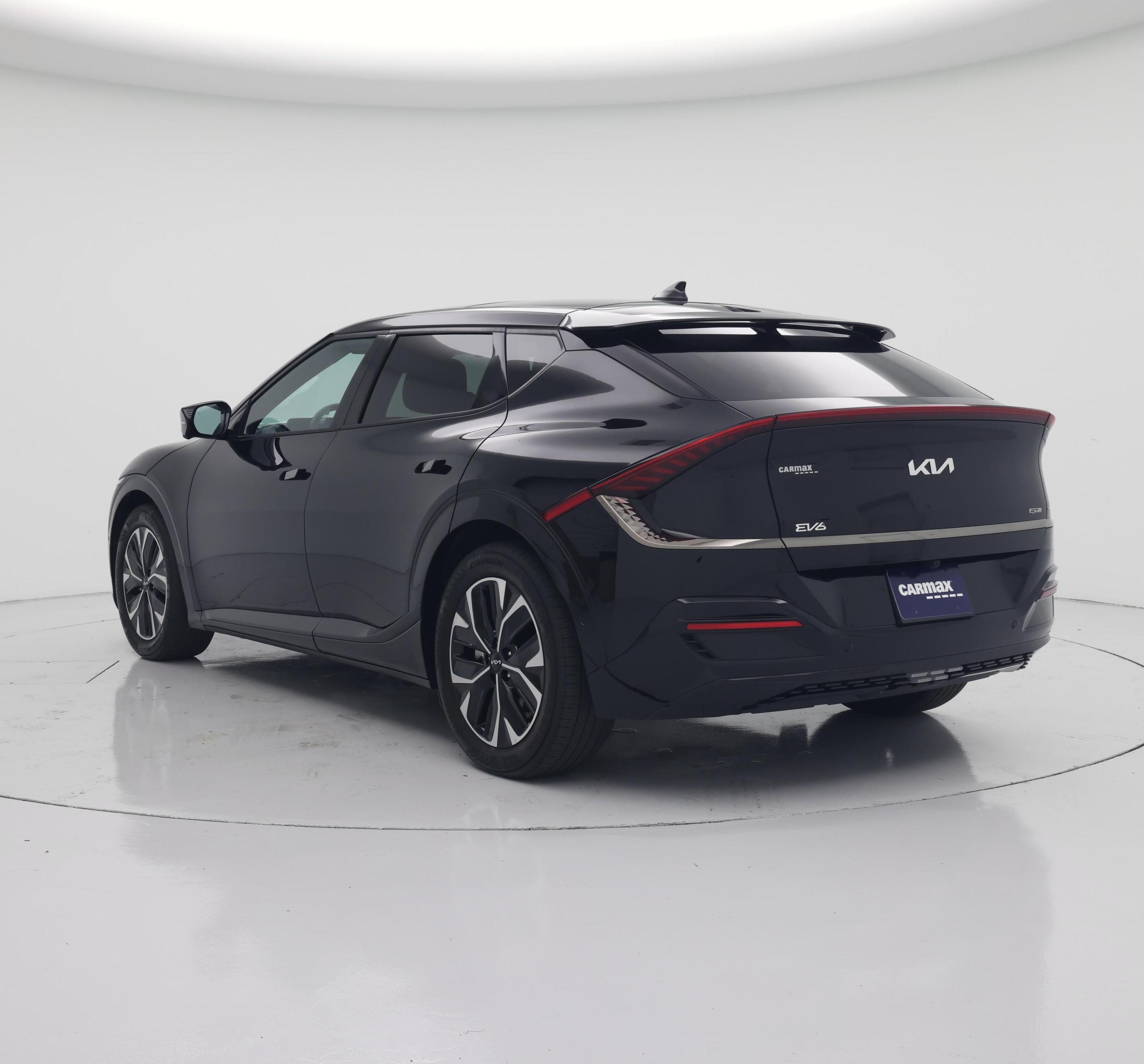 Thumbnail: 2023 Kia EV6 - 2