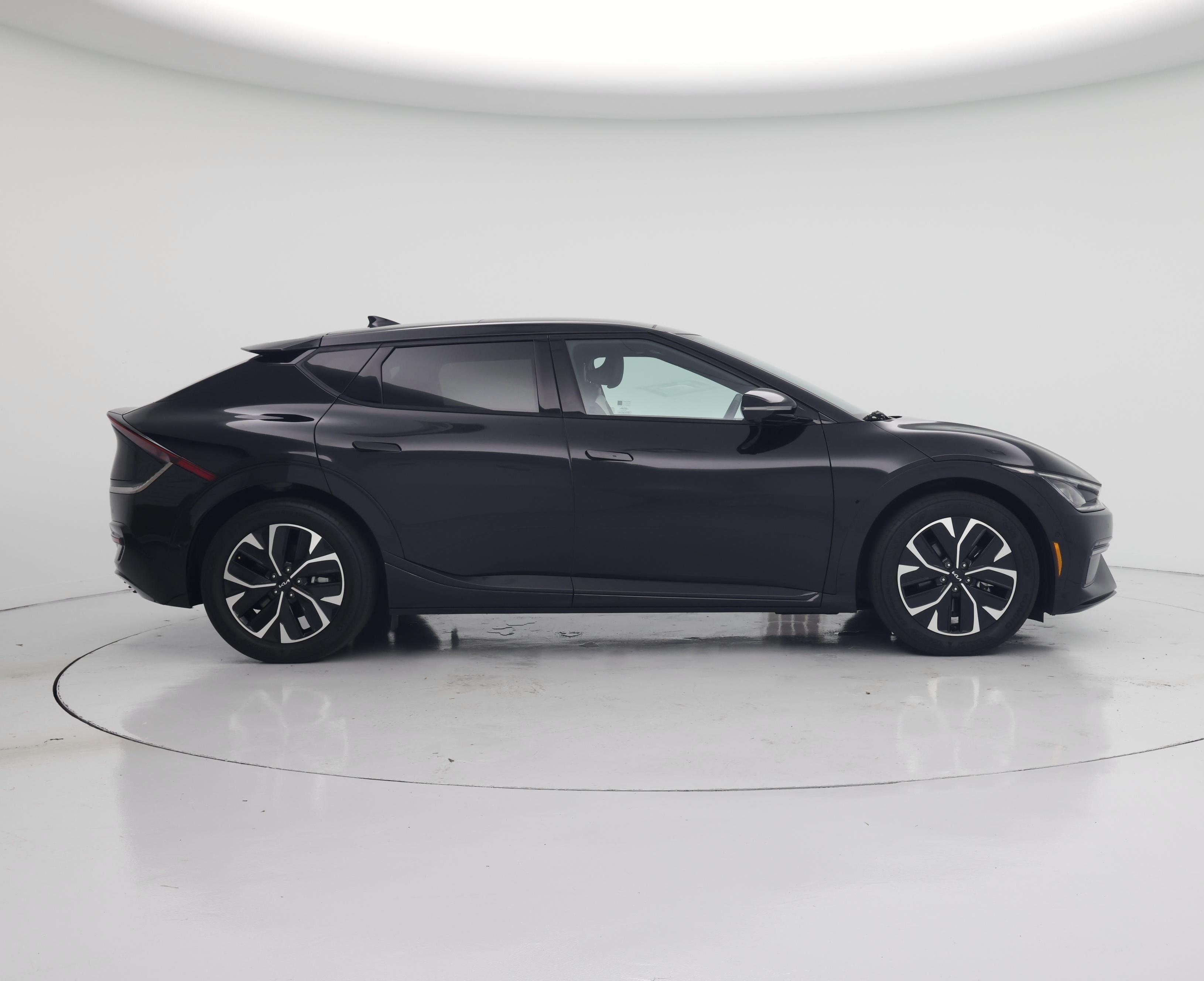 Thumbnail: 2023 Kia EV6 - 7