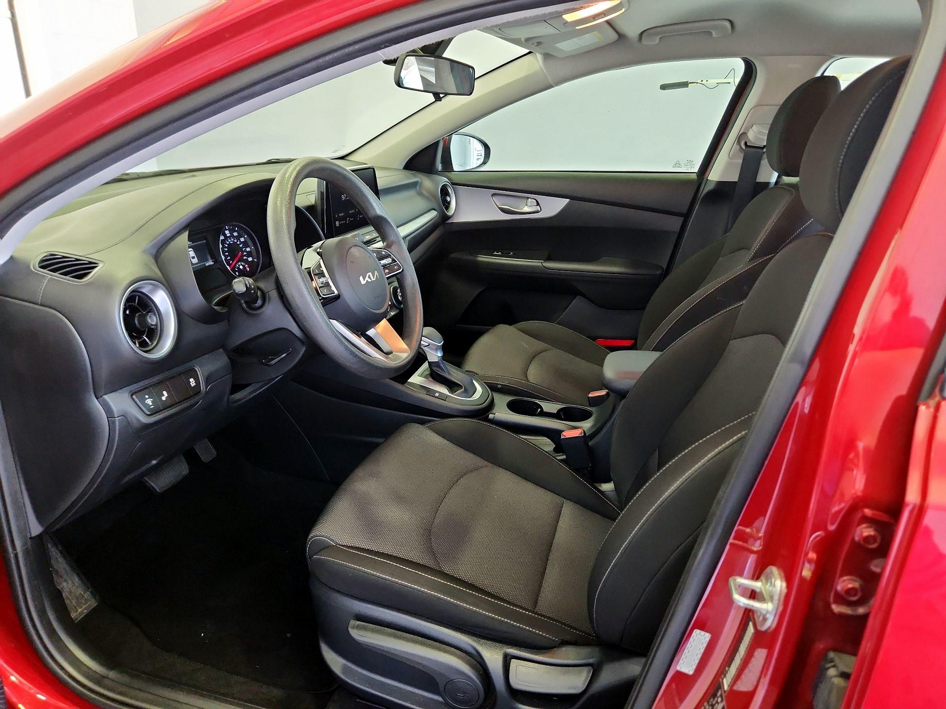 Thumbnail: 2024 Kia Forte - 11