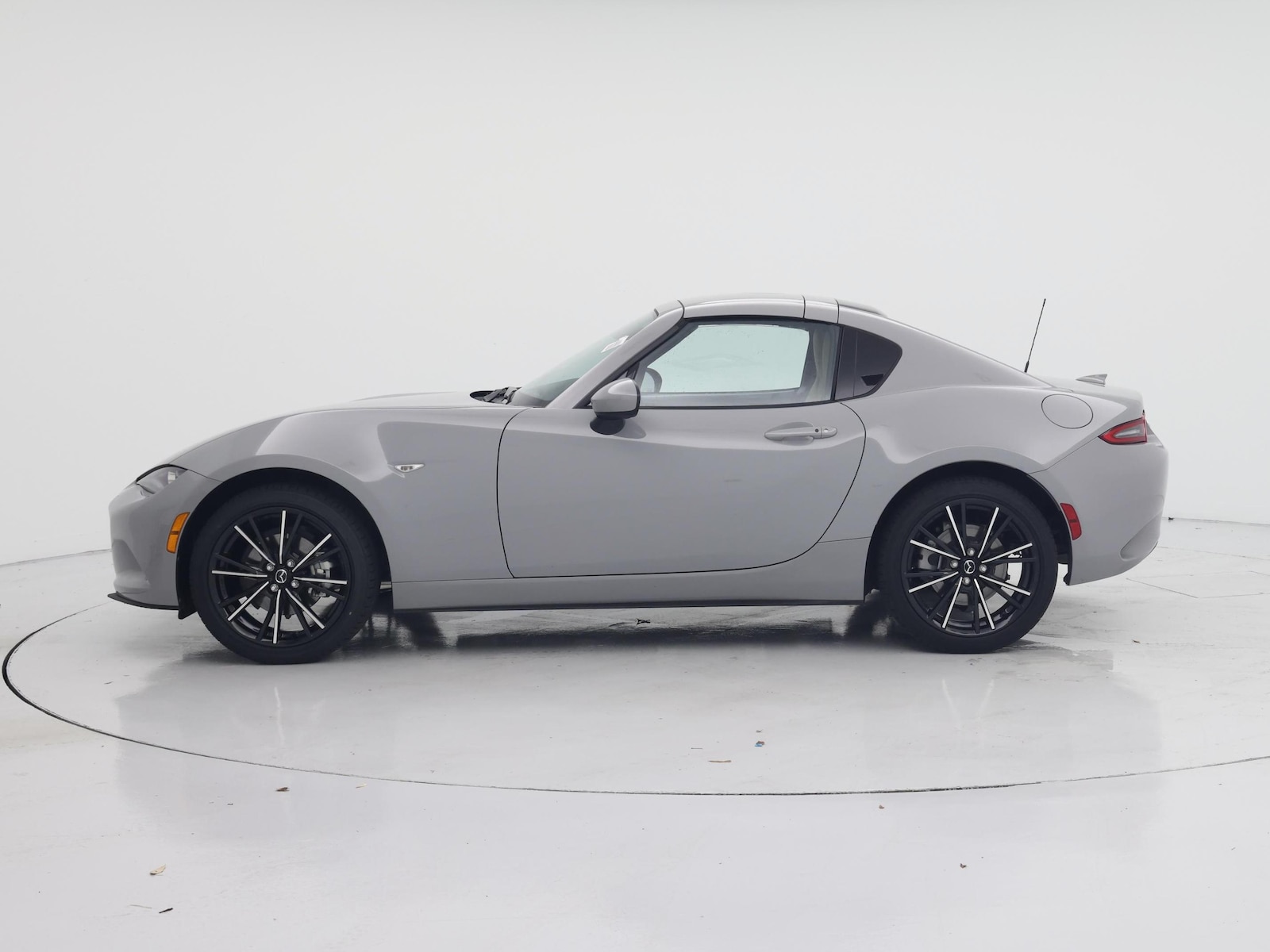 2024 Mazda MX-5 Miata RF Grand Touring - Photo 4
