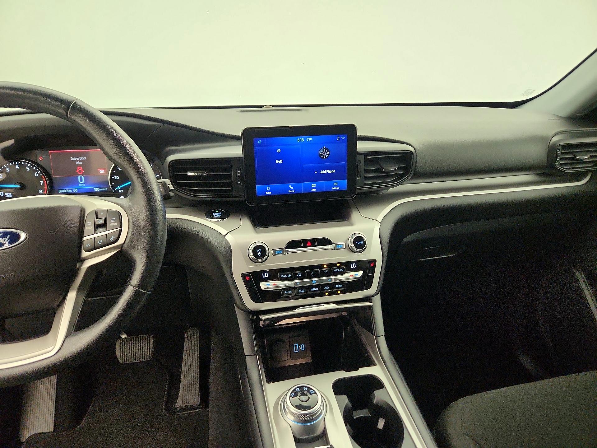 Thumbnail: 2021 Ford Explorer - 9