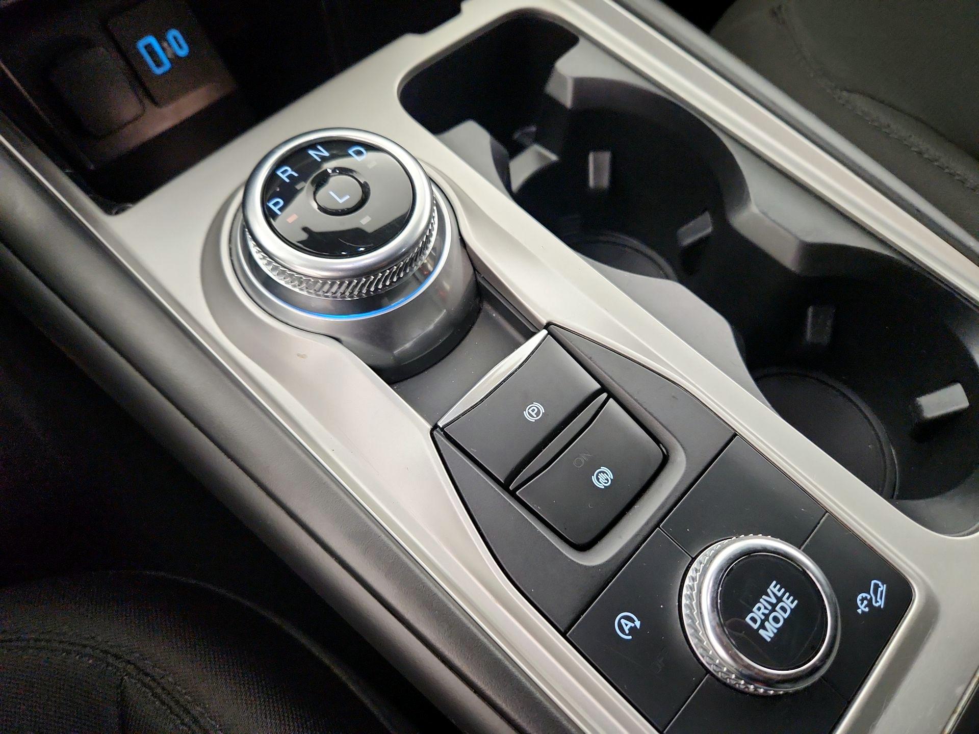 Thumbnail: 2021 Ford Explorer - 17