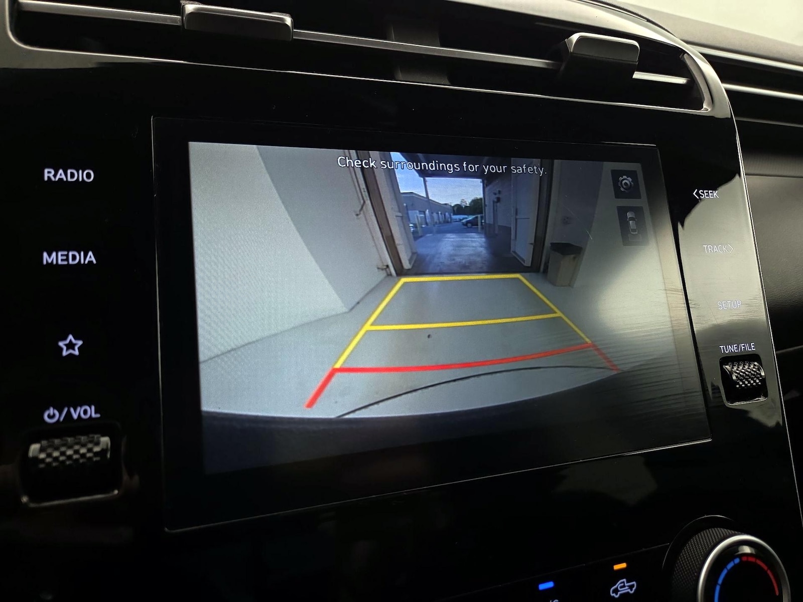 2023 Hyundai Santa Cruz SEL - Photo 15