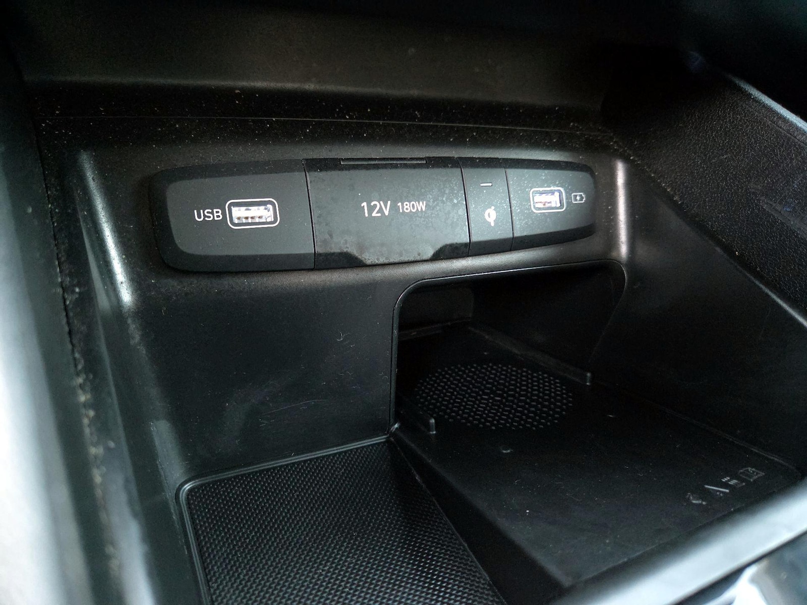 2023 Hyundai Santa Cruz SEL - Photo 19