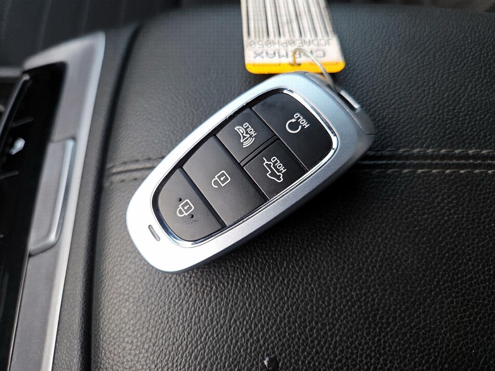 2023 Hyundai Santa Cruz SEL - Photo 24