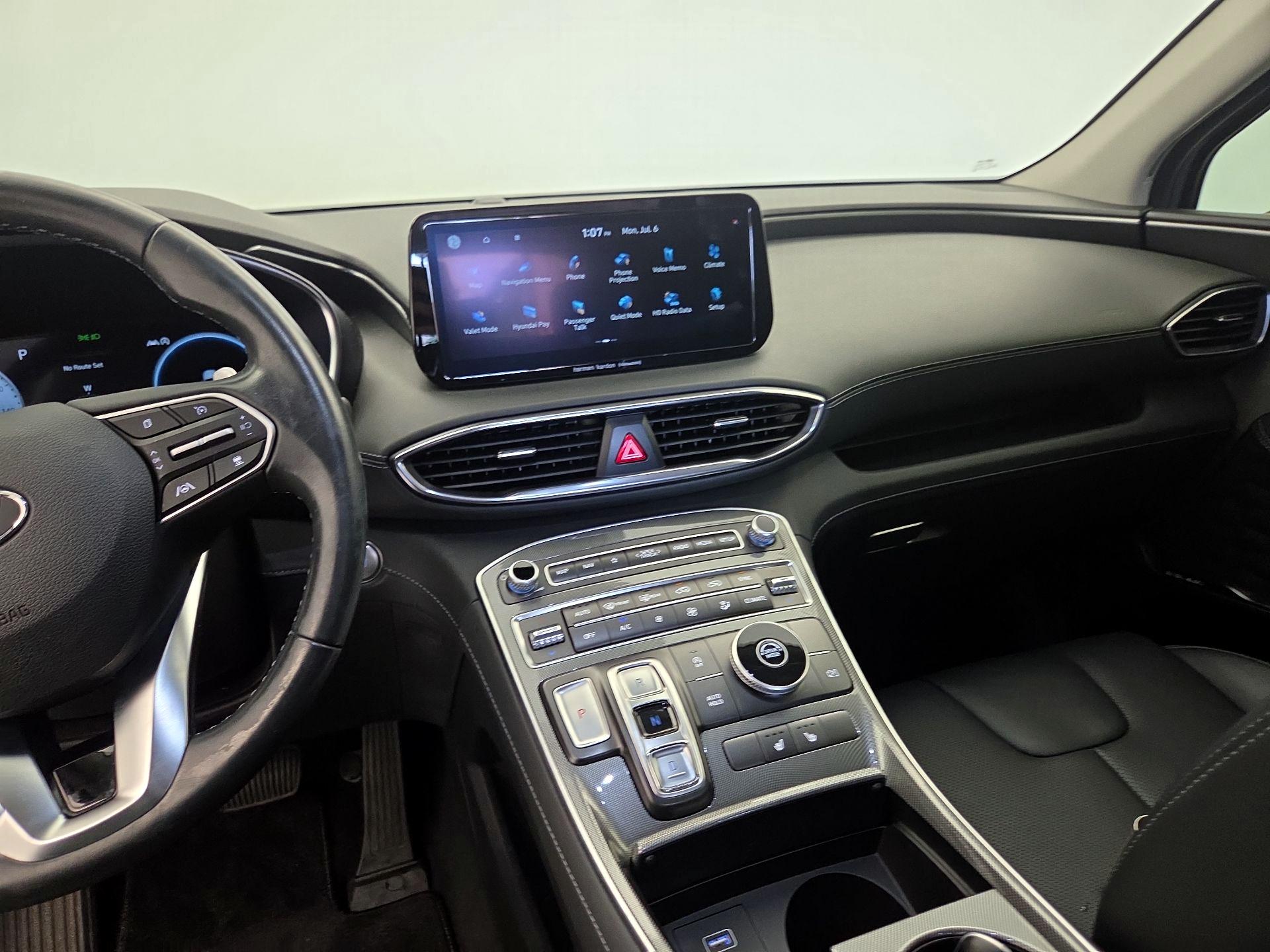 Thumbnail: 2023 Hyundai Santa Fe - 9