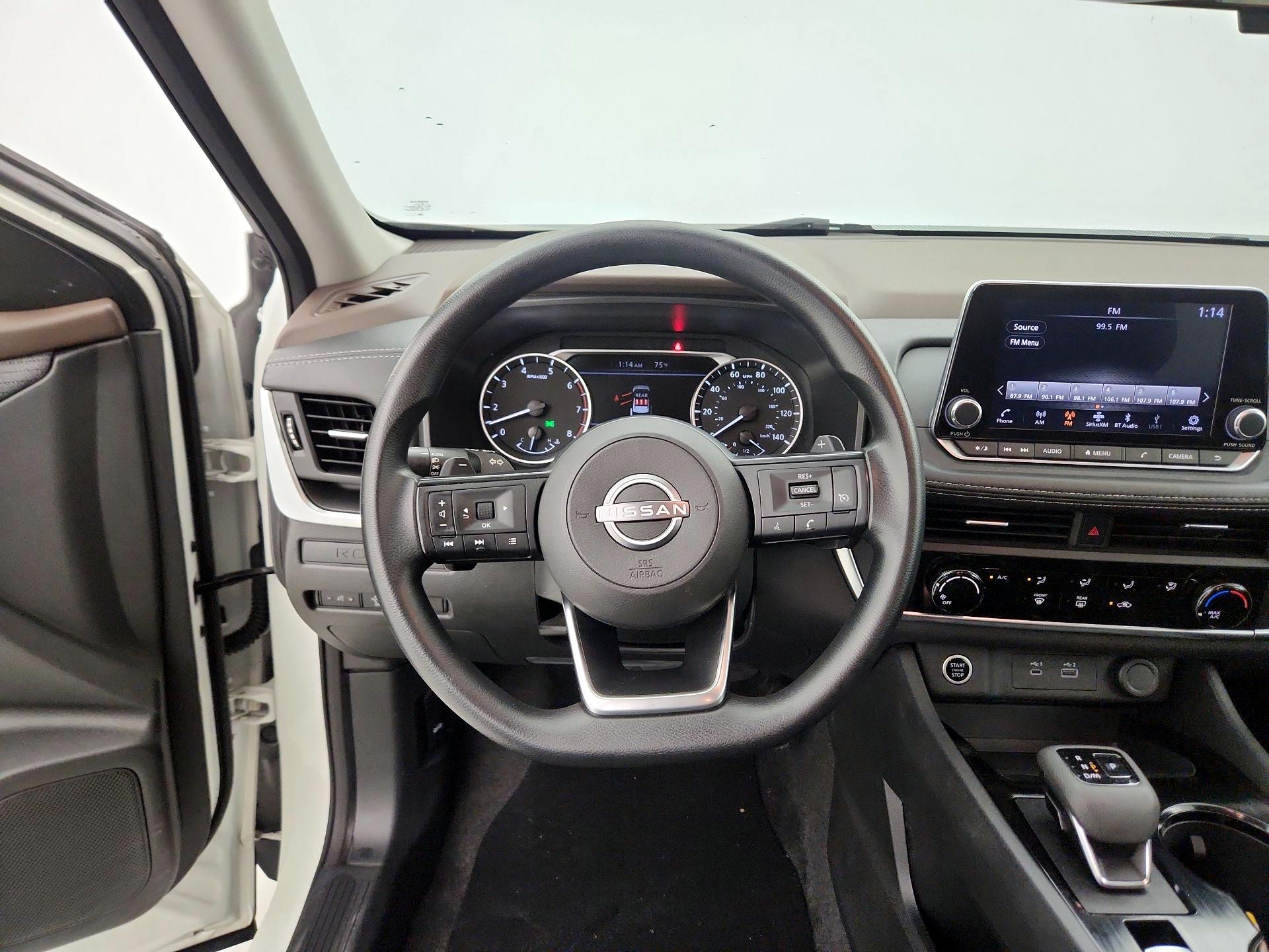 Thumbnail: 2023 Nissan Rogue - 10