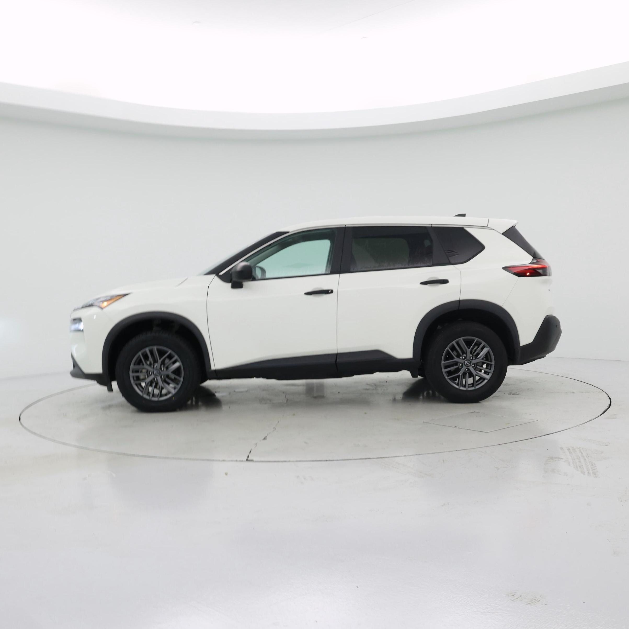 Thumbnail: 2023 Nissan Rogue - 3