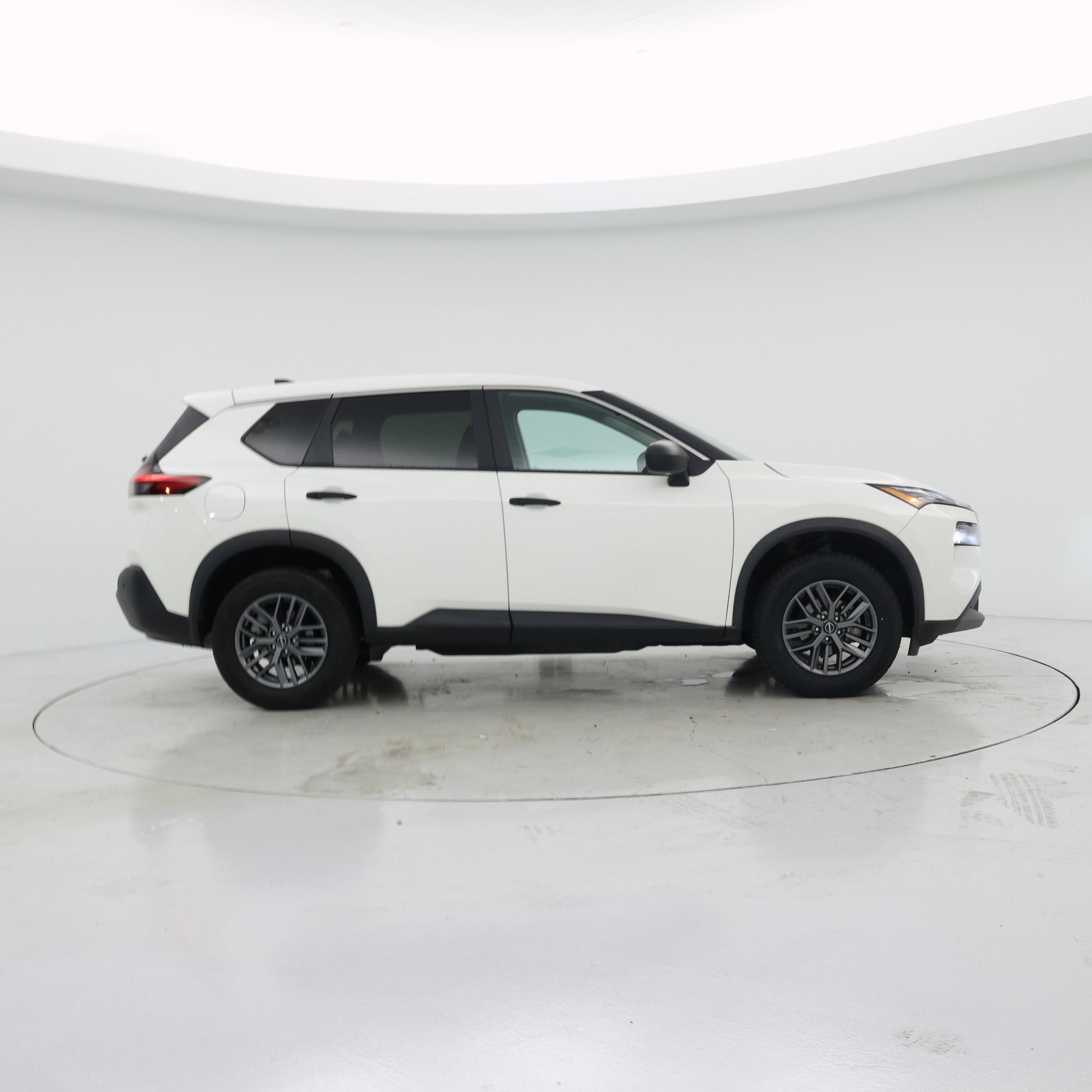 Thumbnail: 2023 Nissan Rogue - 7