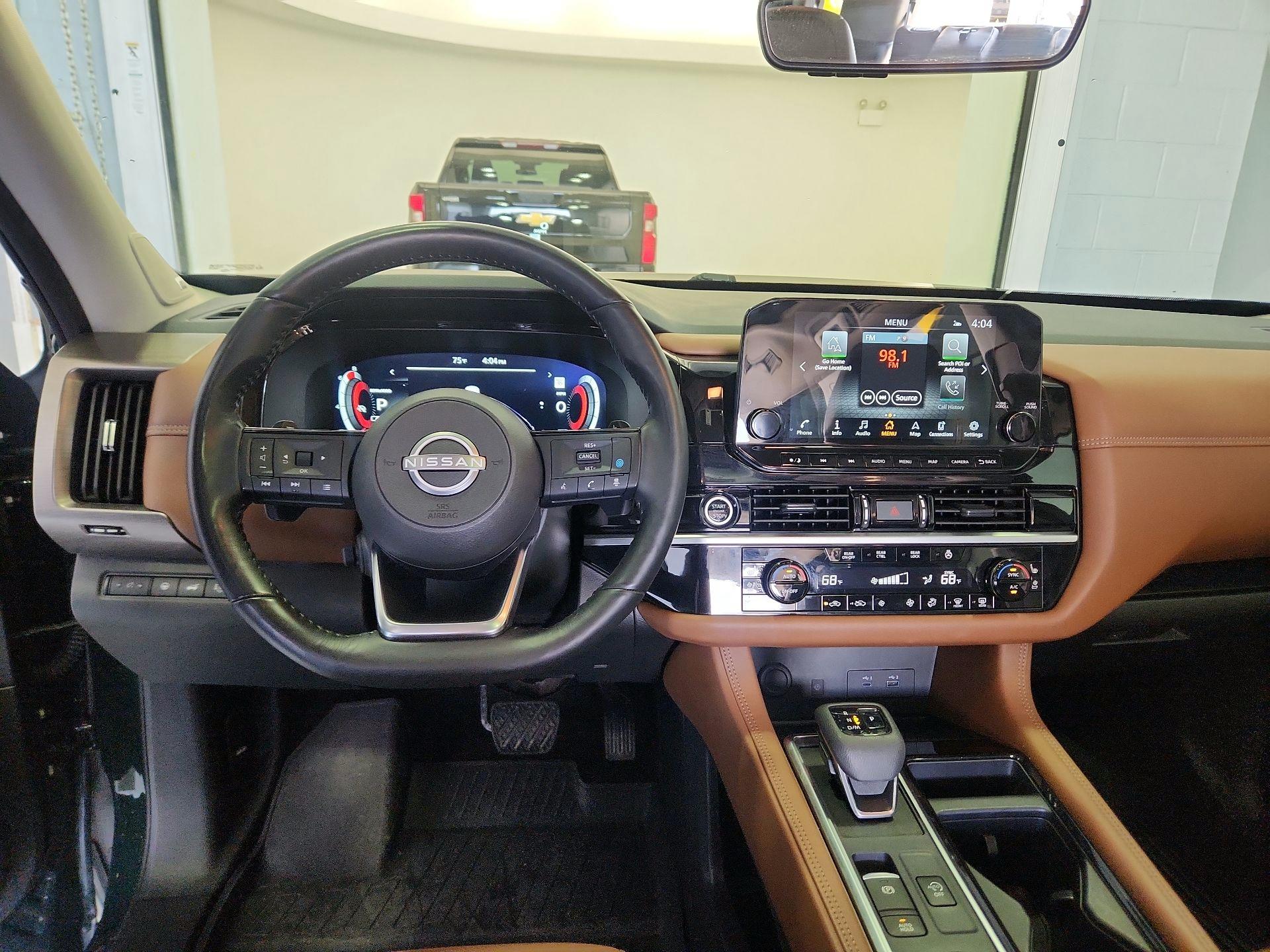 Thumbnail: 2024 Nissan Pathfinder - 9
