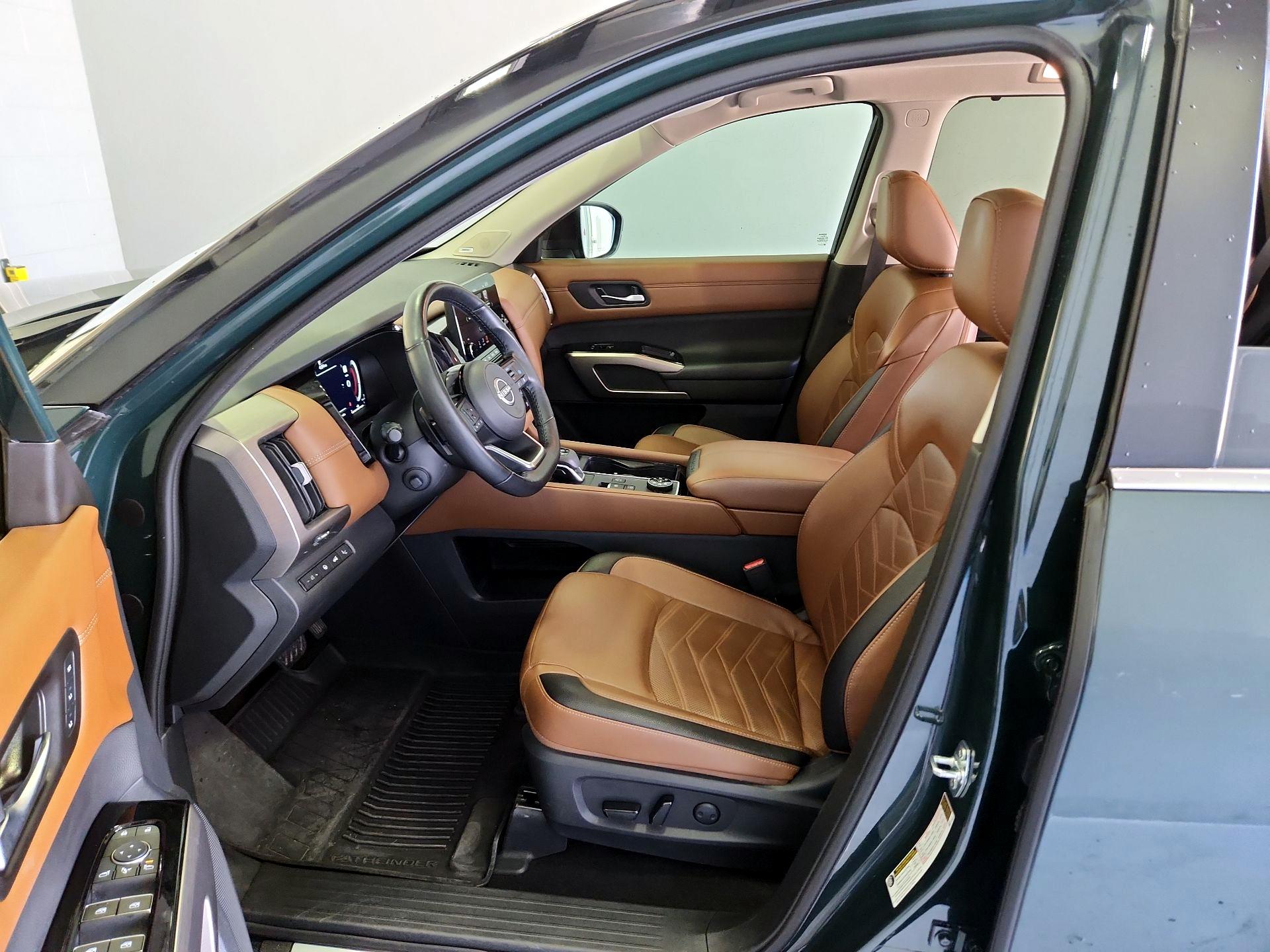 Thumbnail: 2024 Nissan Pathfinder - 11