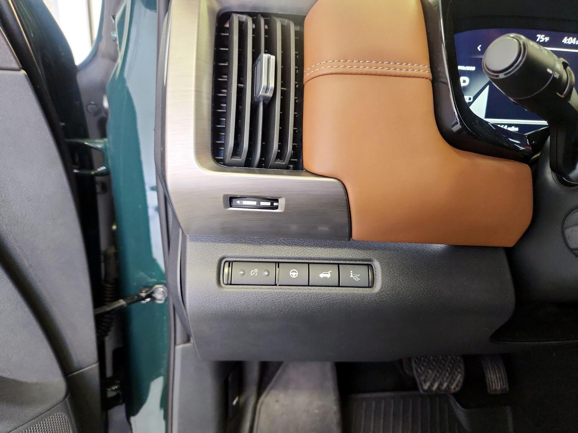 Thumbnail: 2024 Nissan Pathfinder - 13