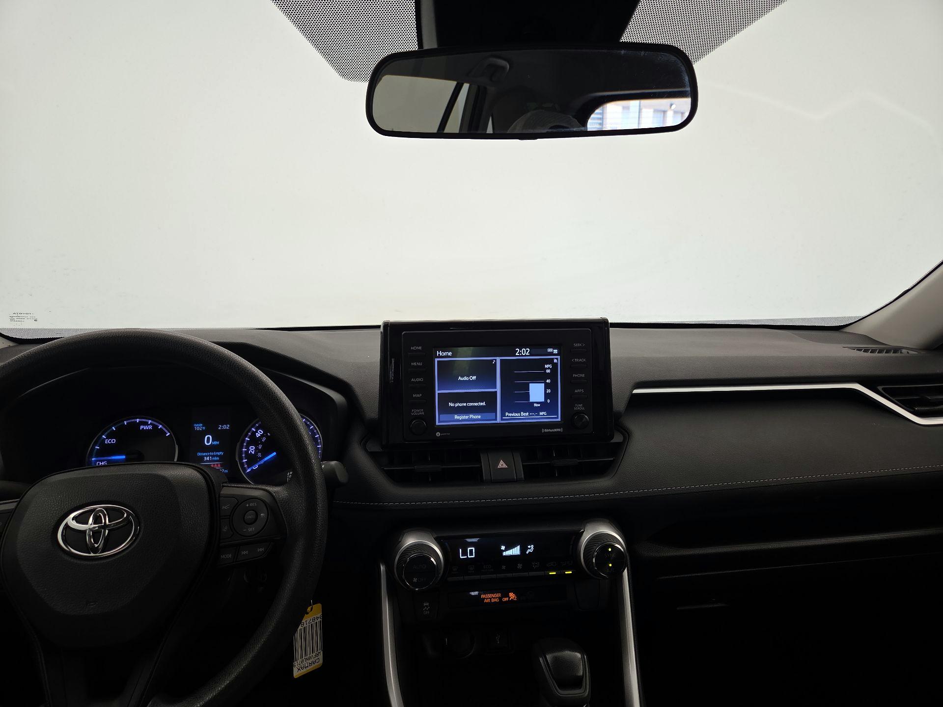 Thumbnail: 2022 Toyota RAV4 - 9