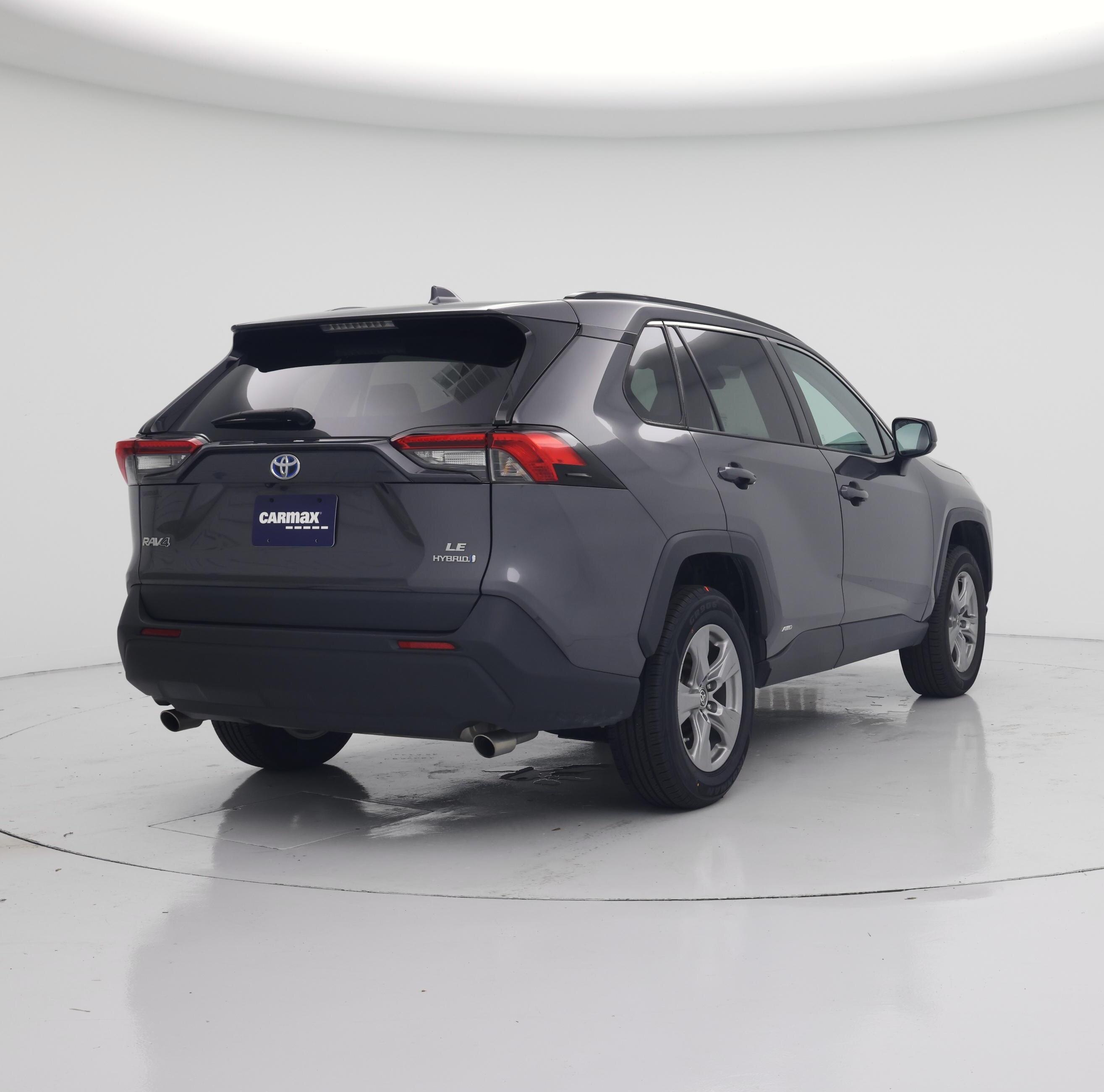 Thumbnail: 2022 Toyota RAV4 - 8