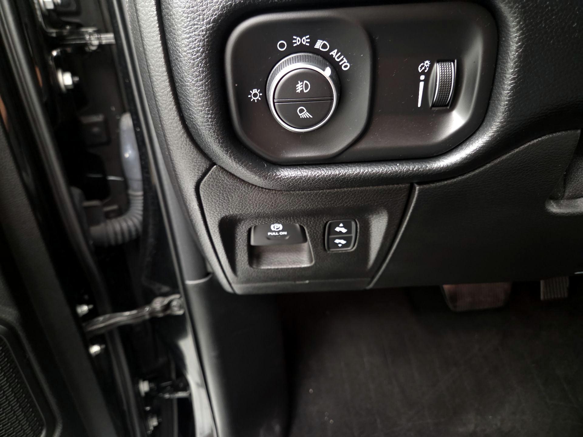 Thumbnail: 2020 RAM 1500 - 13