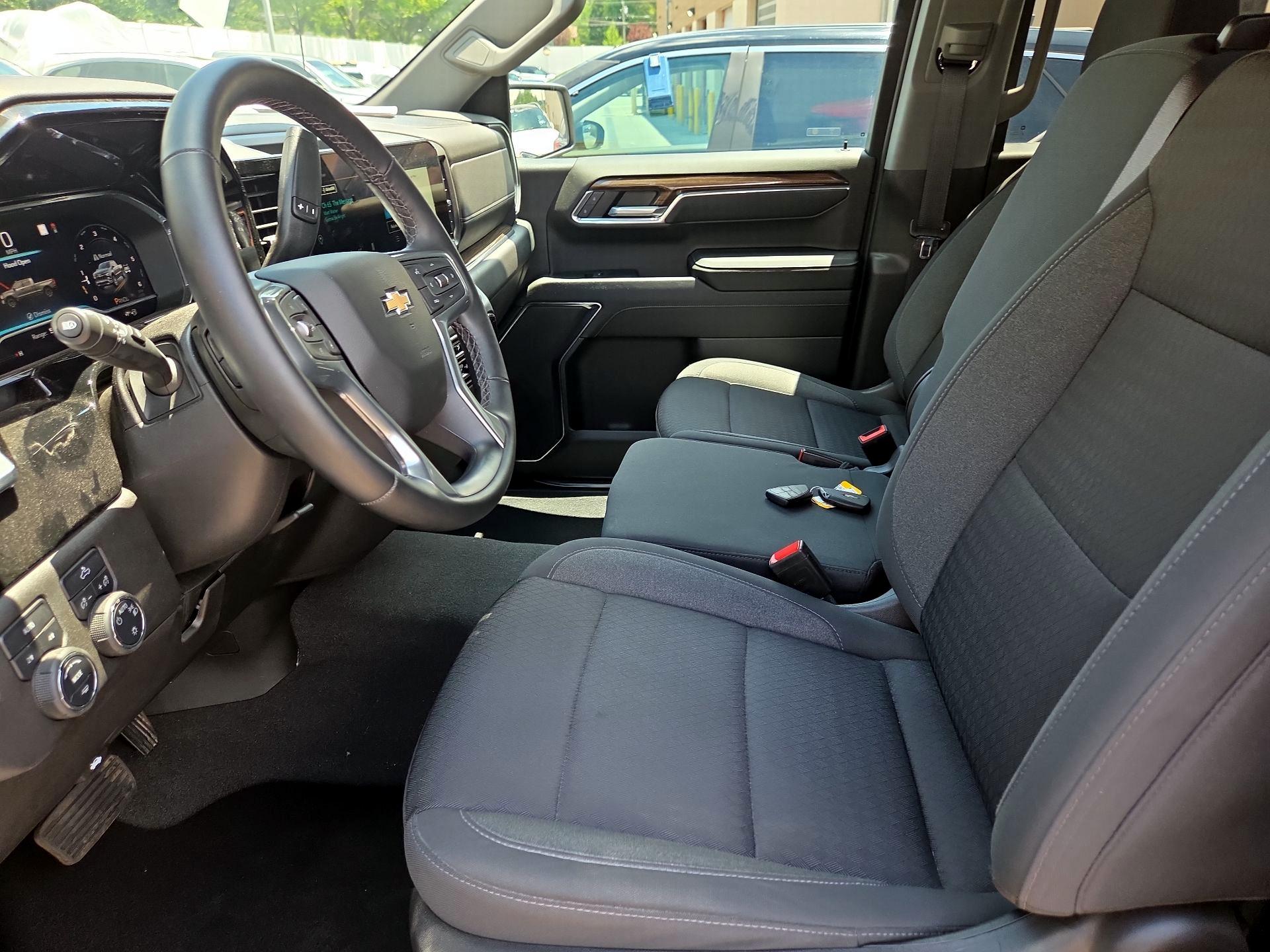 Thumbnail: 2023 Chevrolet Silverado 1500 - 11