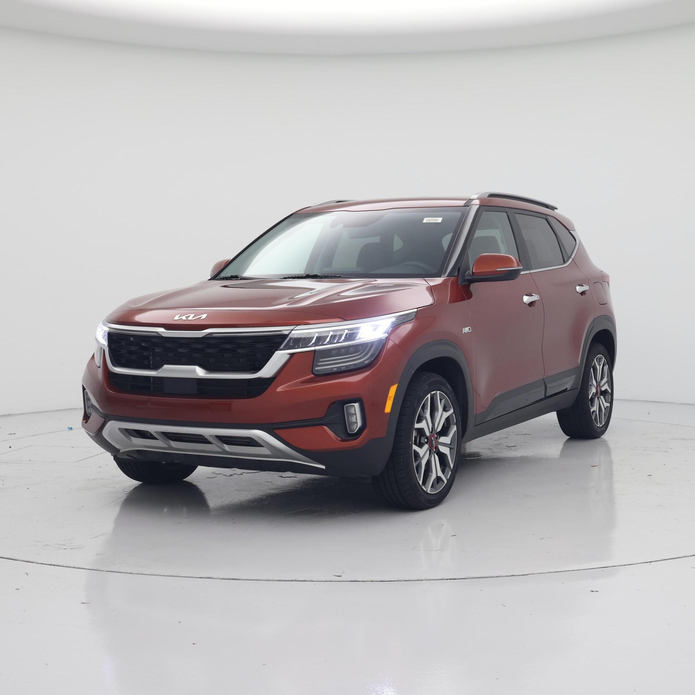 Thumbnail: 2023 Kia Seltos - 4