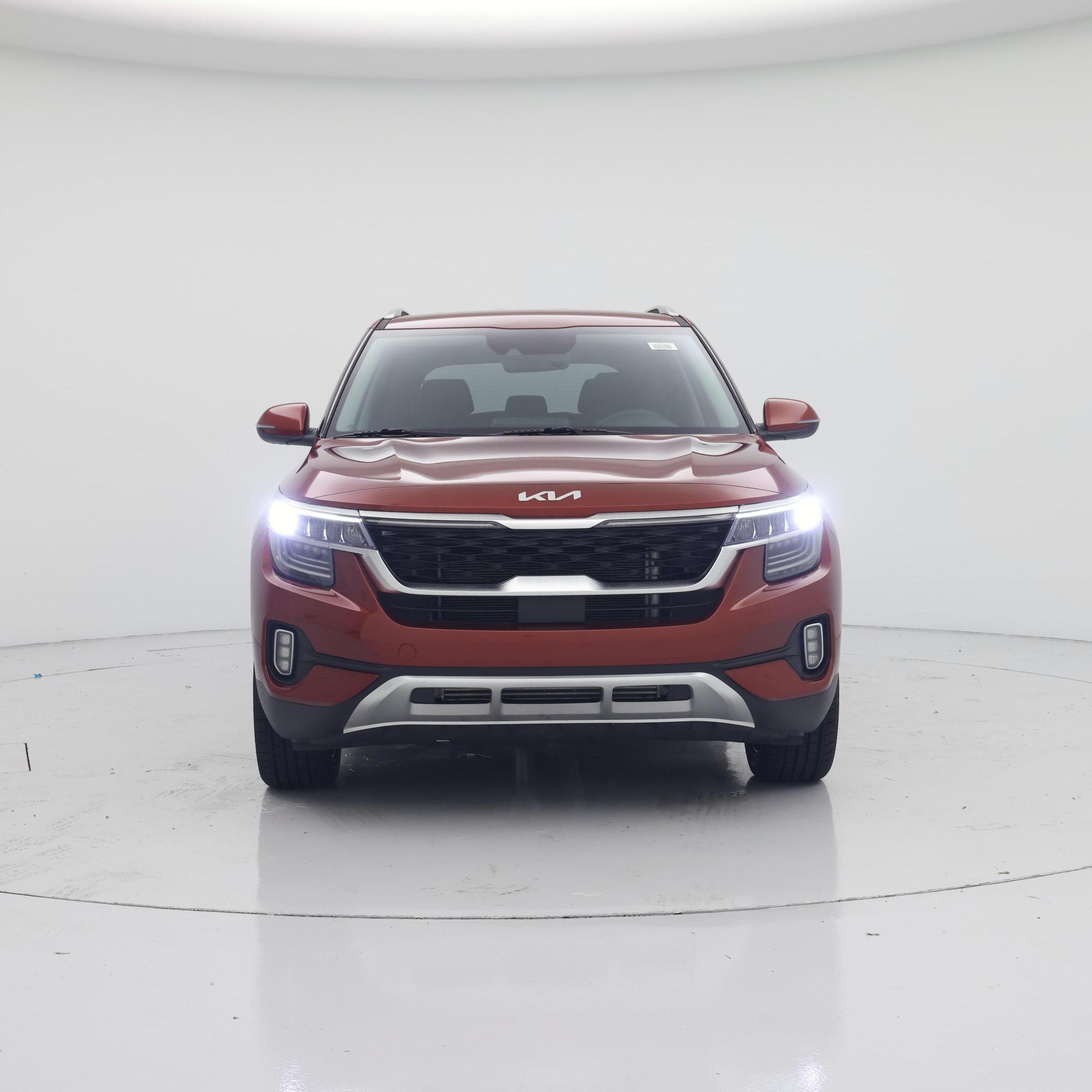 Thumbnail: 2023 Kia Seltos - 5