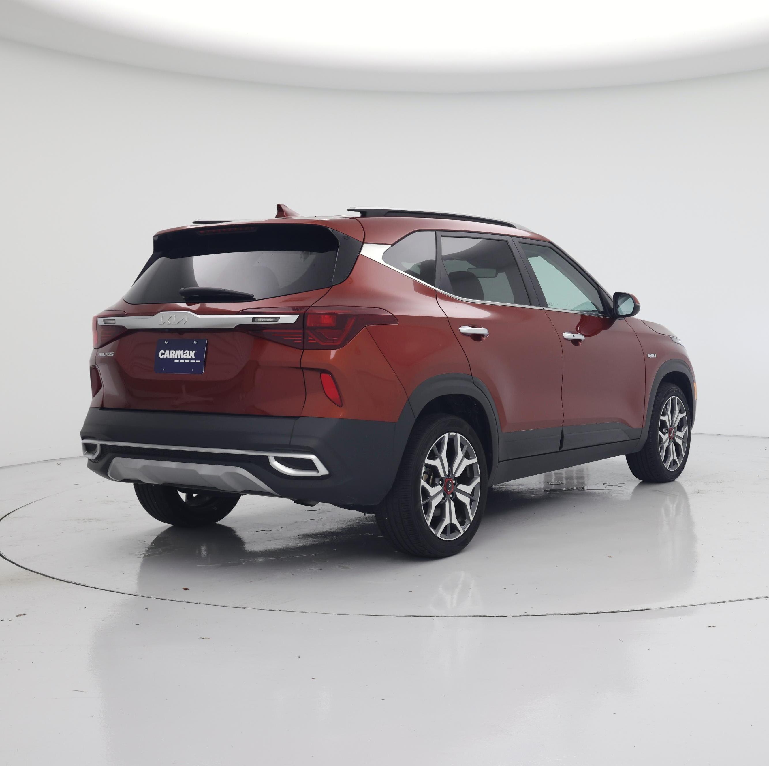 Thumbnail: 2023 Kia Seltos - 8