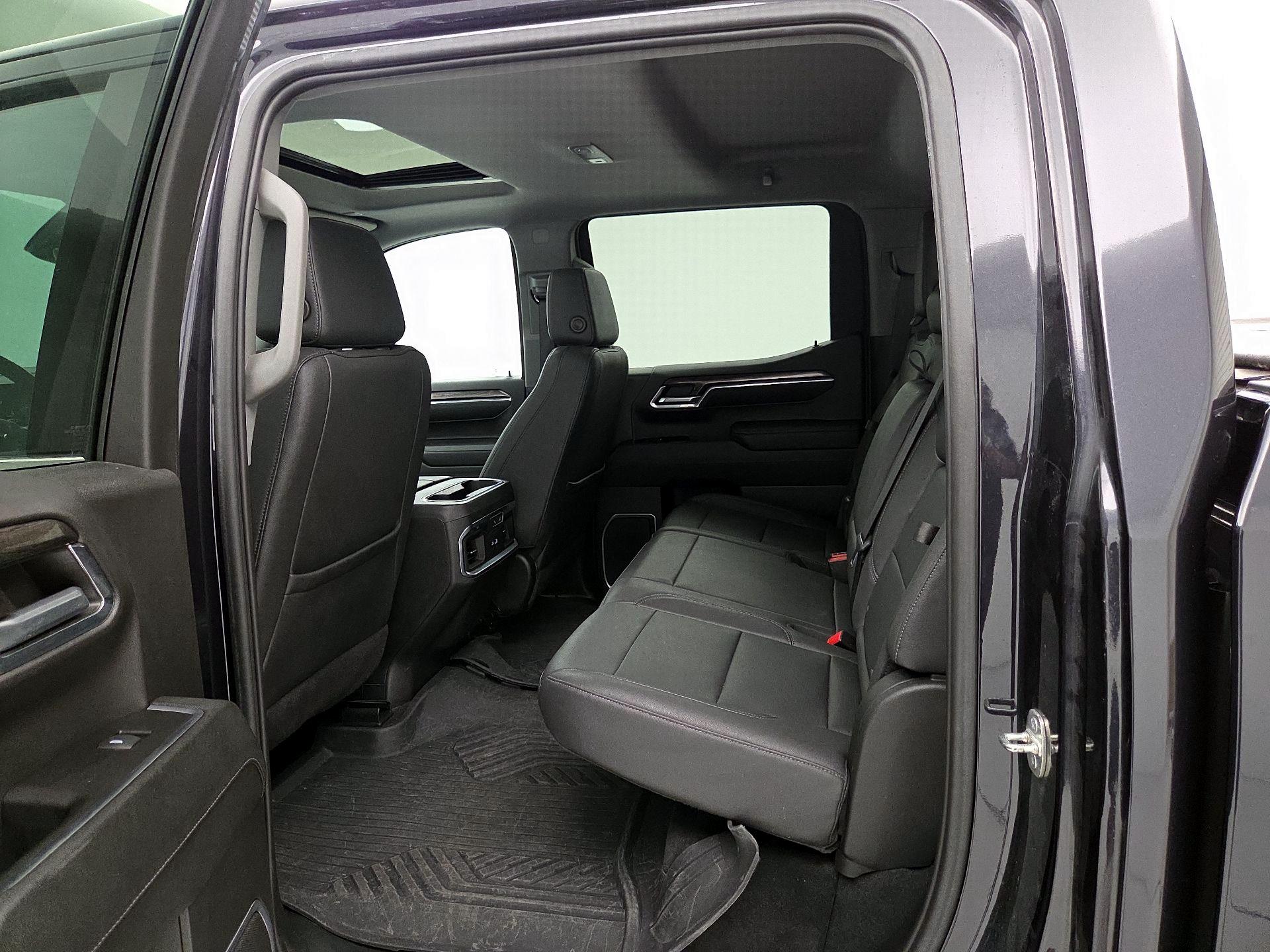 Thumbnail: 2023 Chevrolet Silverado 1500 - 20
