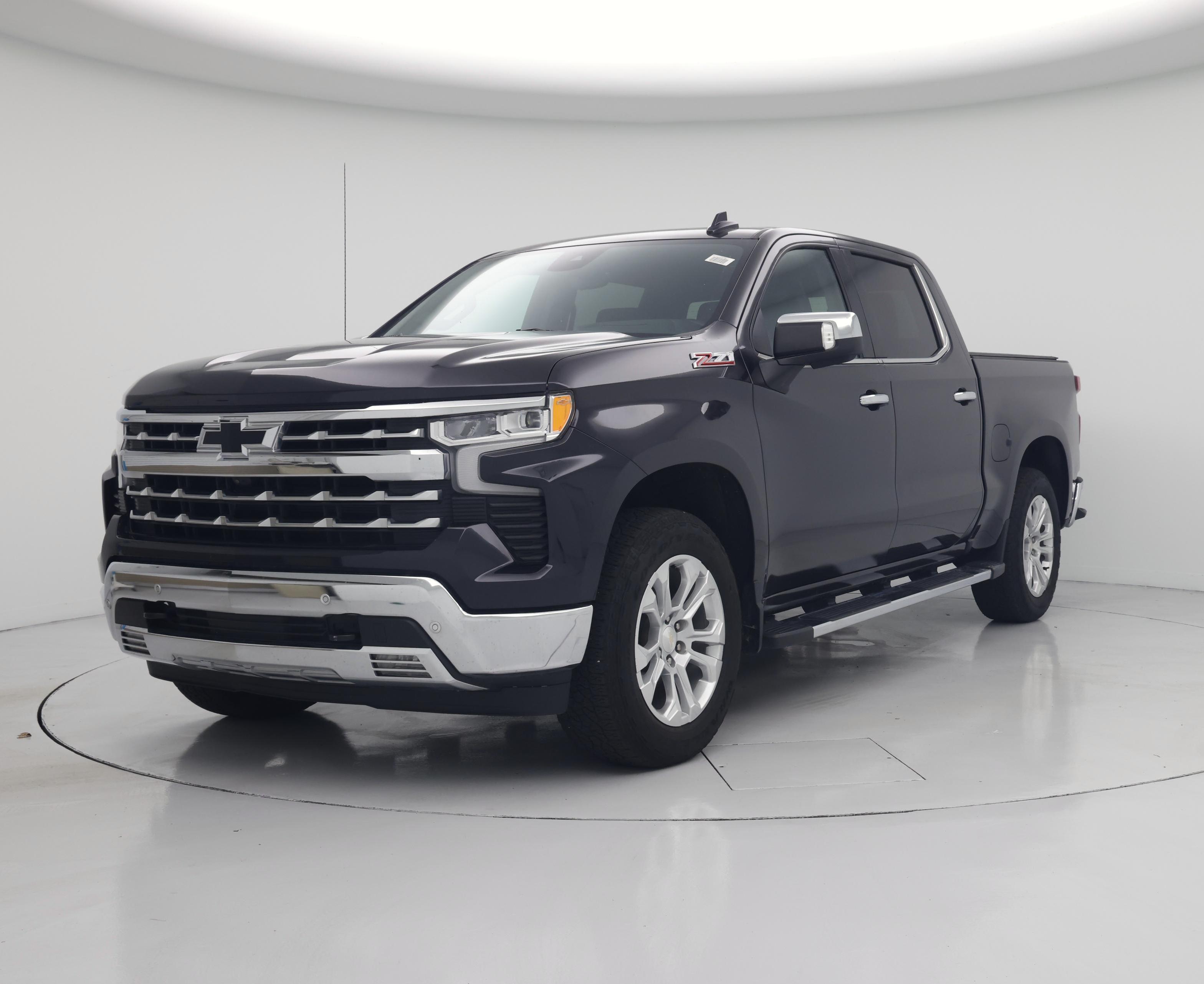 Thumbnail: 2023 Chevrolet Silverado 1500 - 4