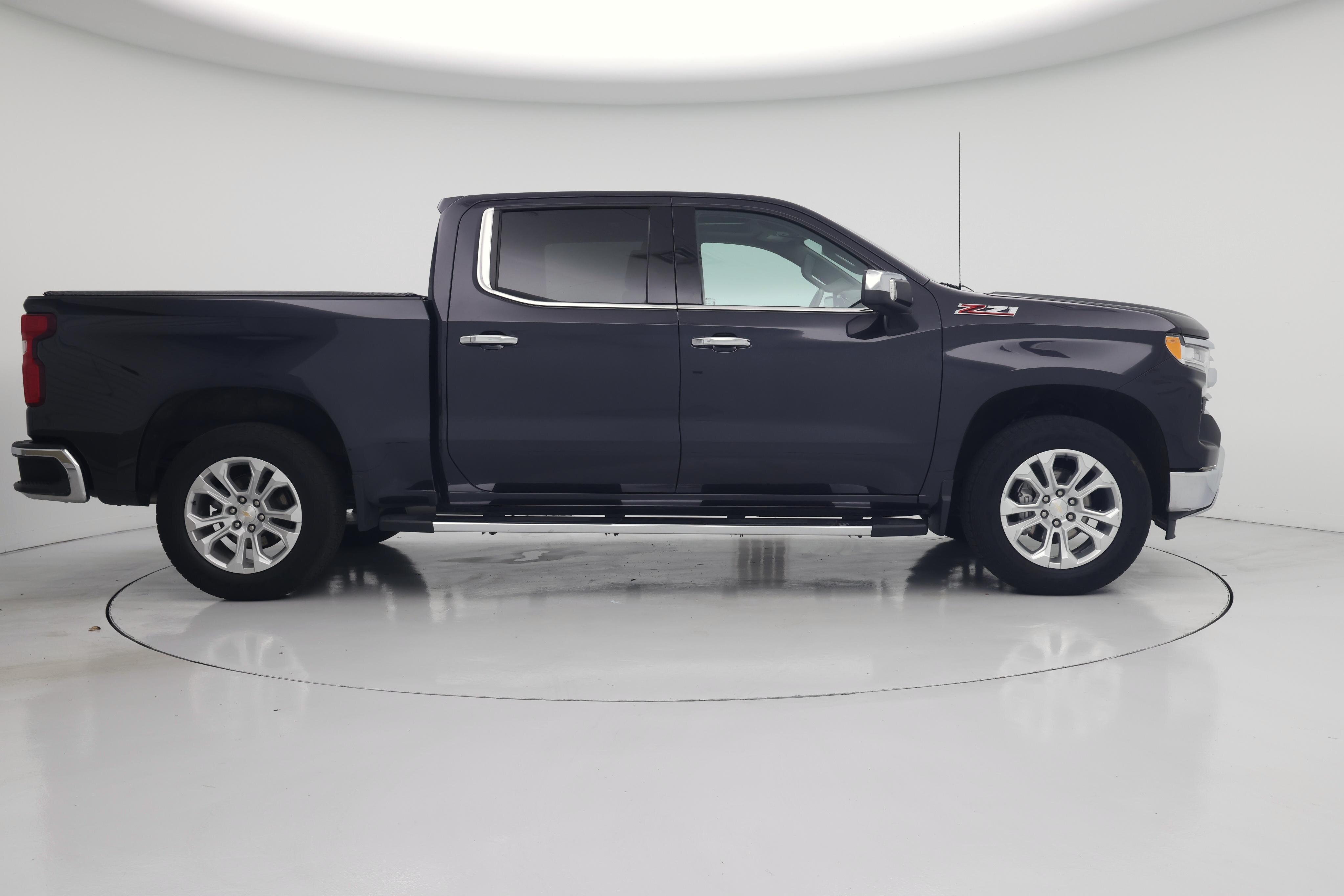 Thumbnail: 2023 Chevrolet Silverado 1500 - 7