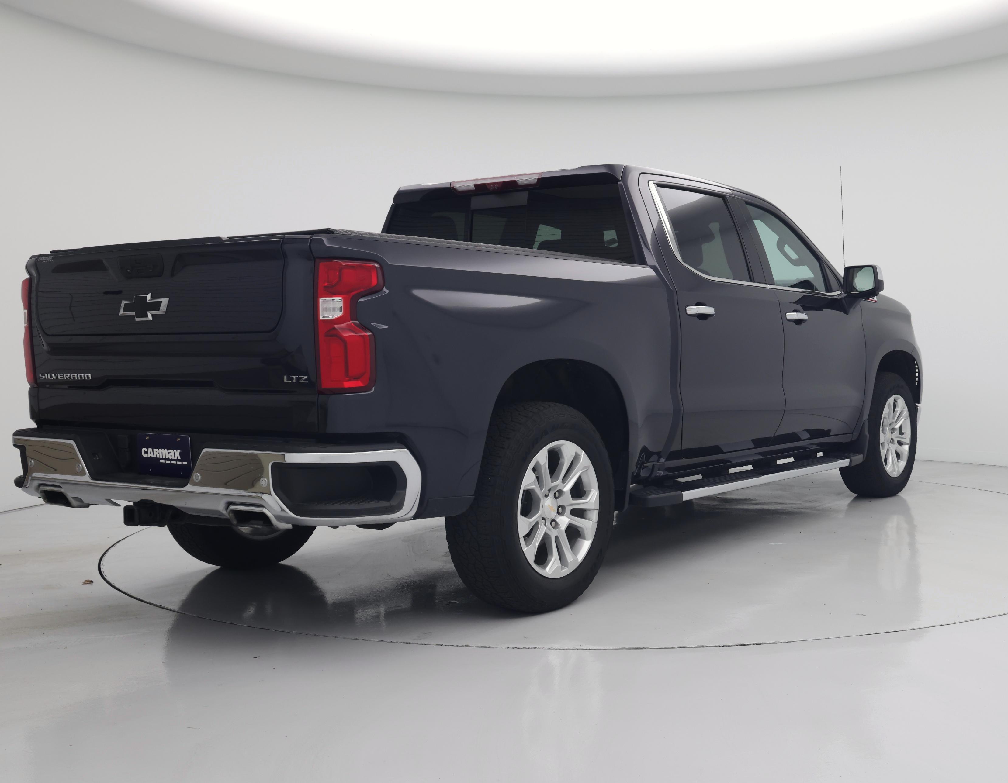 Thumbnail: 2023 Chevrolet Silverado 1500 - 8